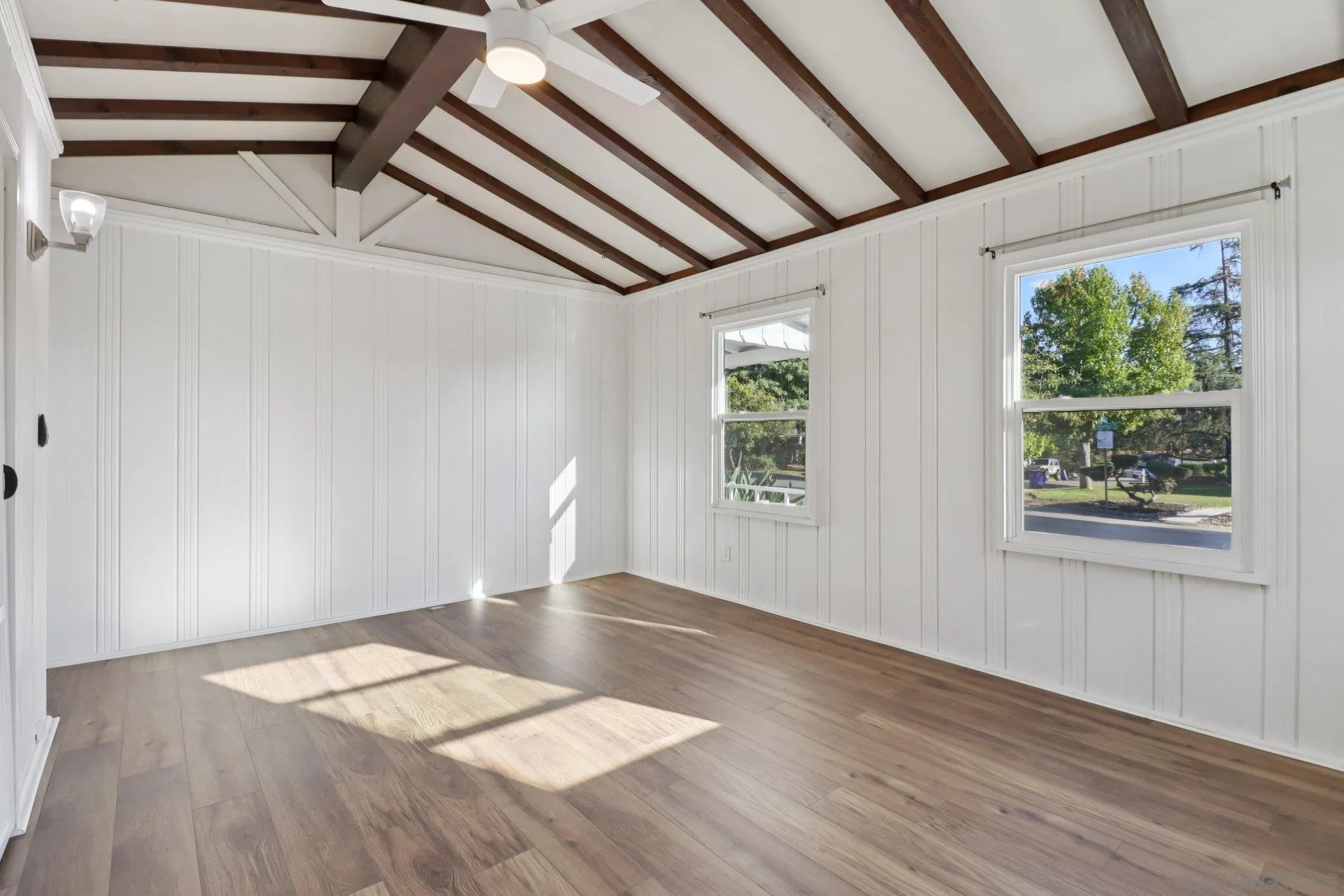 https://cdn.realtyfeed.com/cdn/127/250041040/40e2b45157cae08341ea4dc7338bdac7.webp