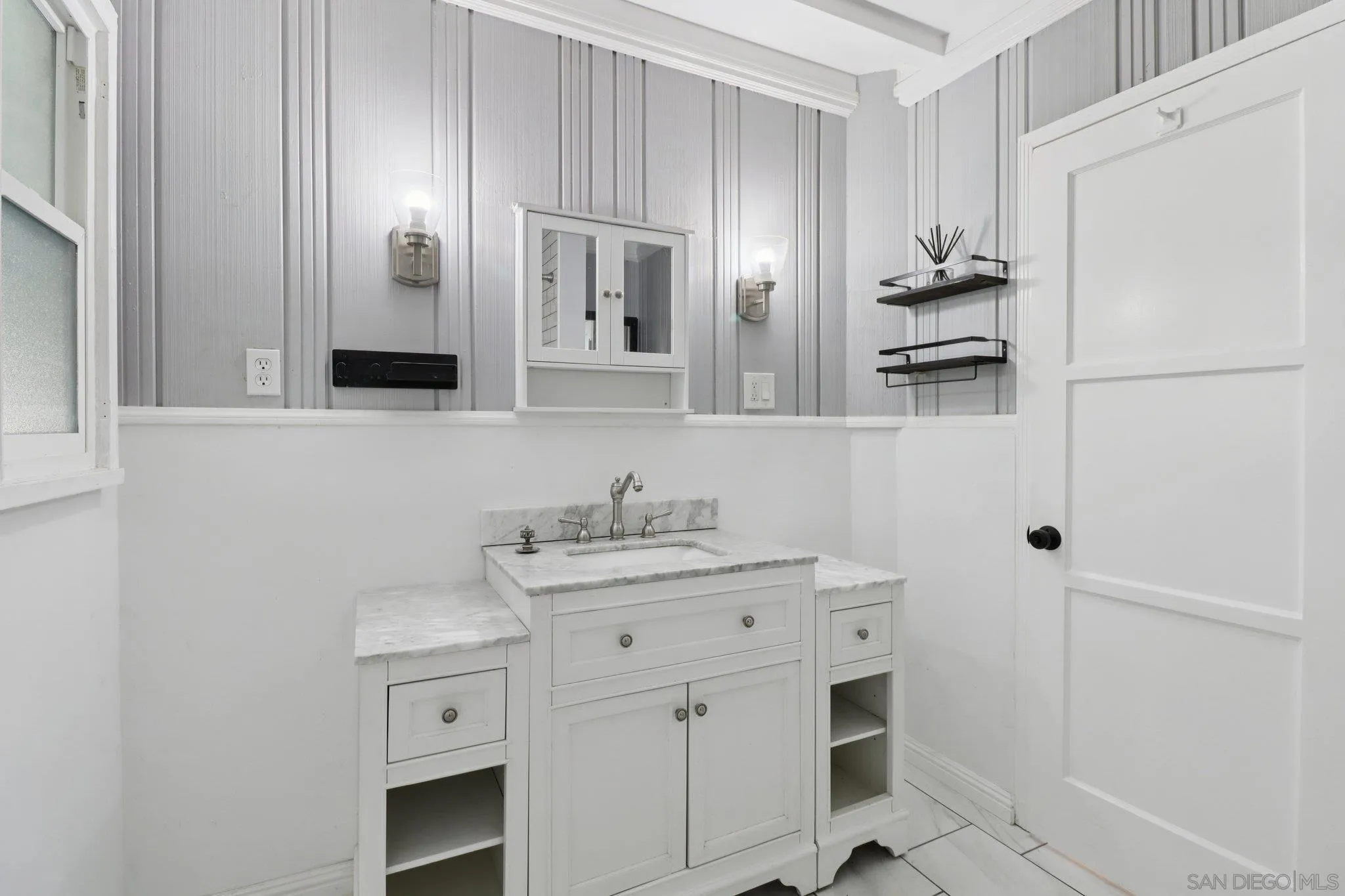 https://cdn.realtyfeed.com/cdn/127/250041040/c0b75df28320a02696c3b58728c7b9a6.webp