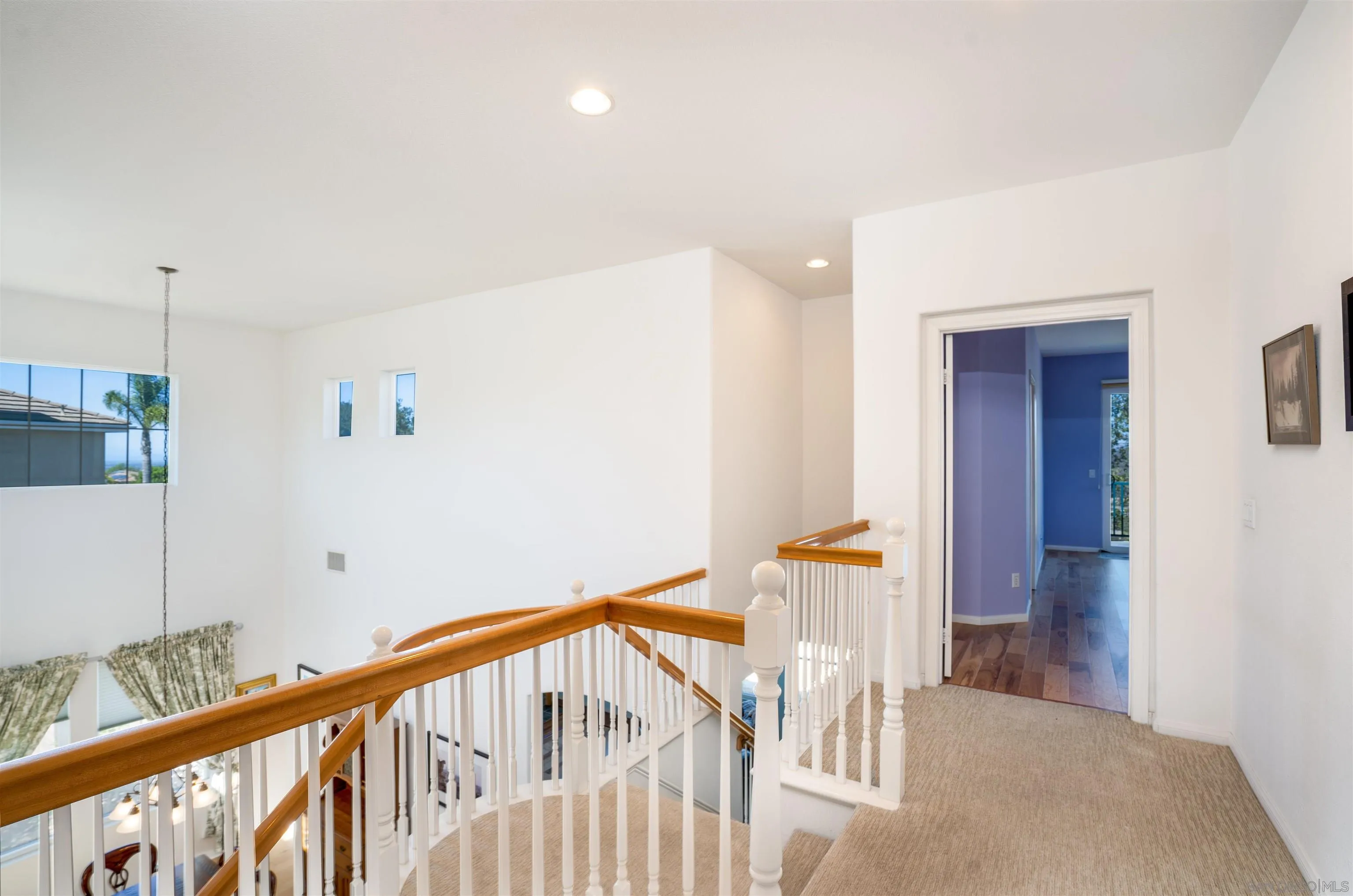https://cdn.realtyfeed.com/cdn/127/250041042/bc9fb628a8b4f113ad11b698c61a4880.webp