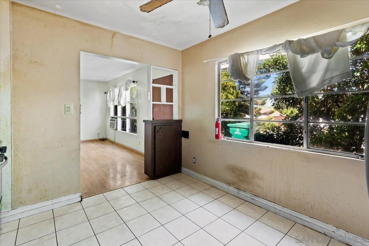 https://cdn.realtyfeed.com/cdn/127/250041052/2168a53c7febd9728e08e9ae5cea6e9a.webp