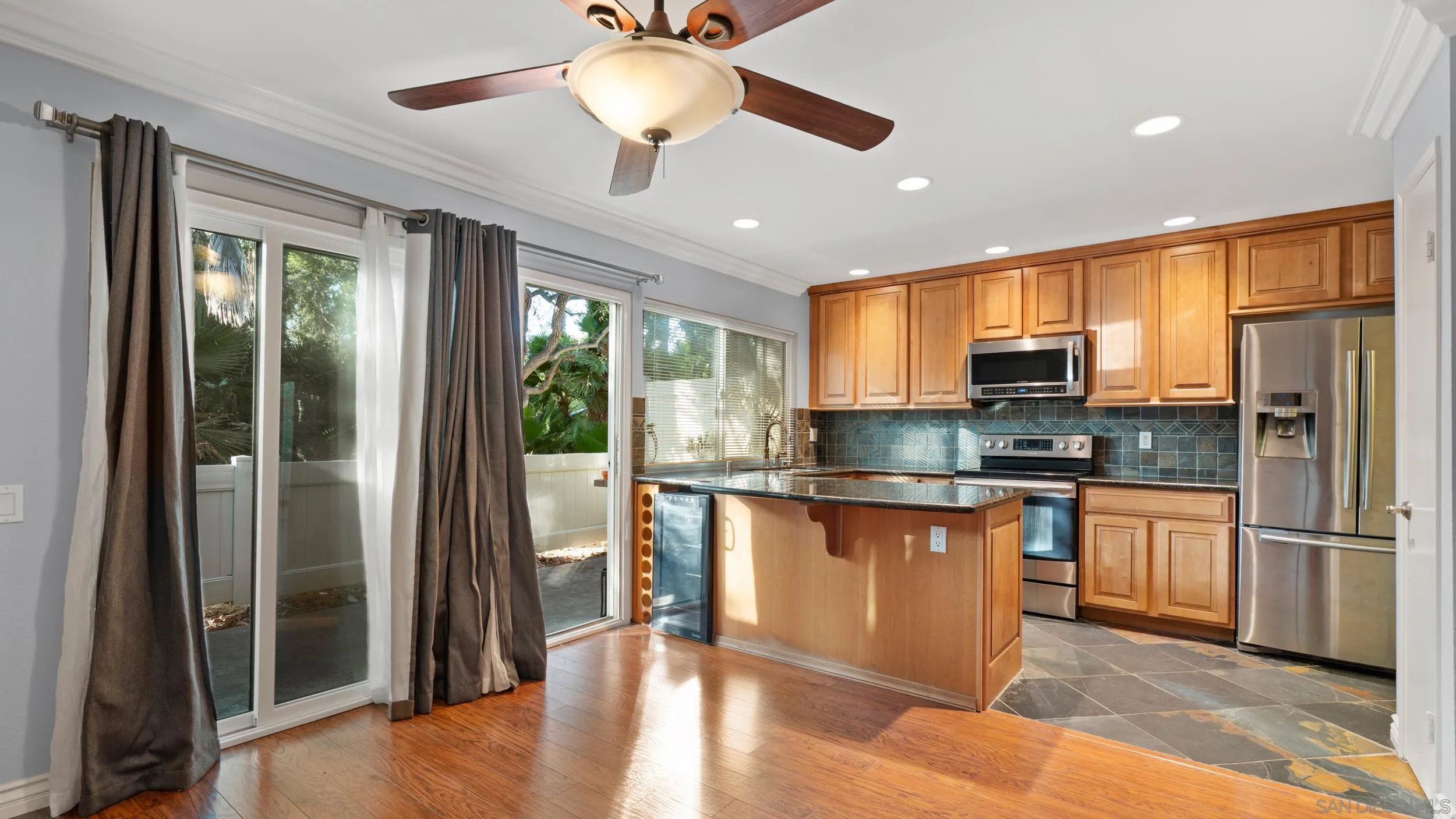 Photo #7: 250041054 Listing: Photo #7