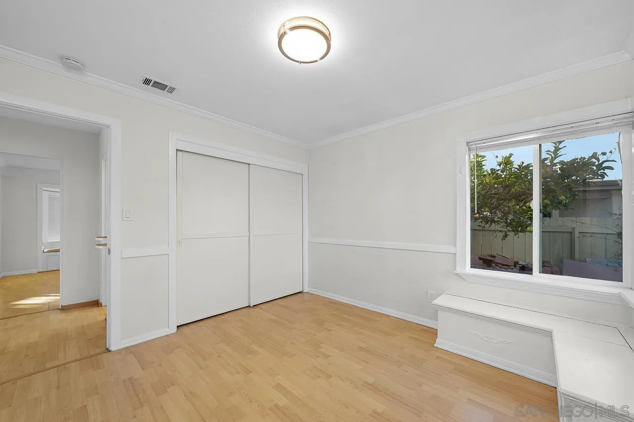 https://cdn.realtyfeed.com/cdn/127/250041055/3c298e90fbce53f46f3dc62e5f6c2a76.webp