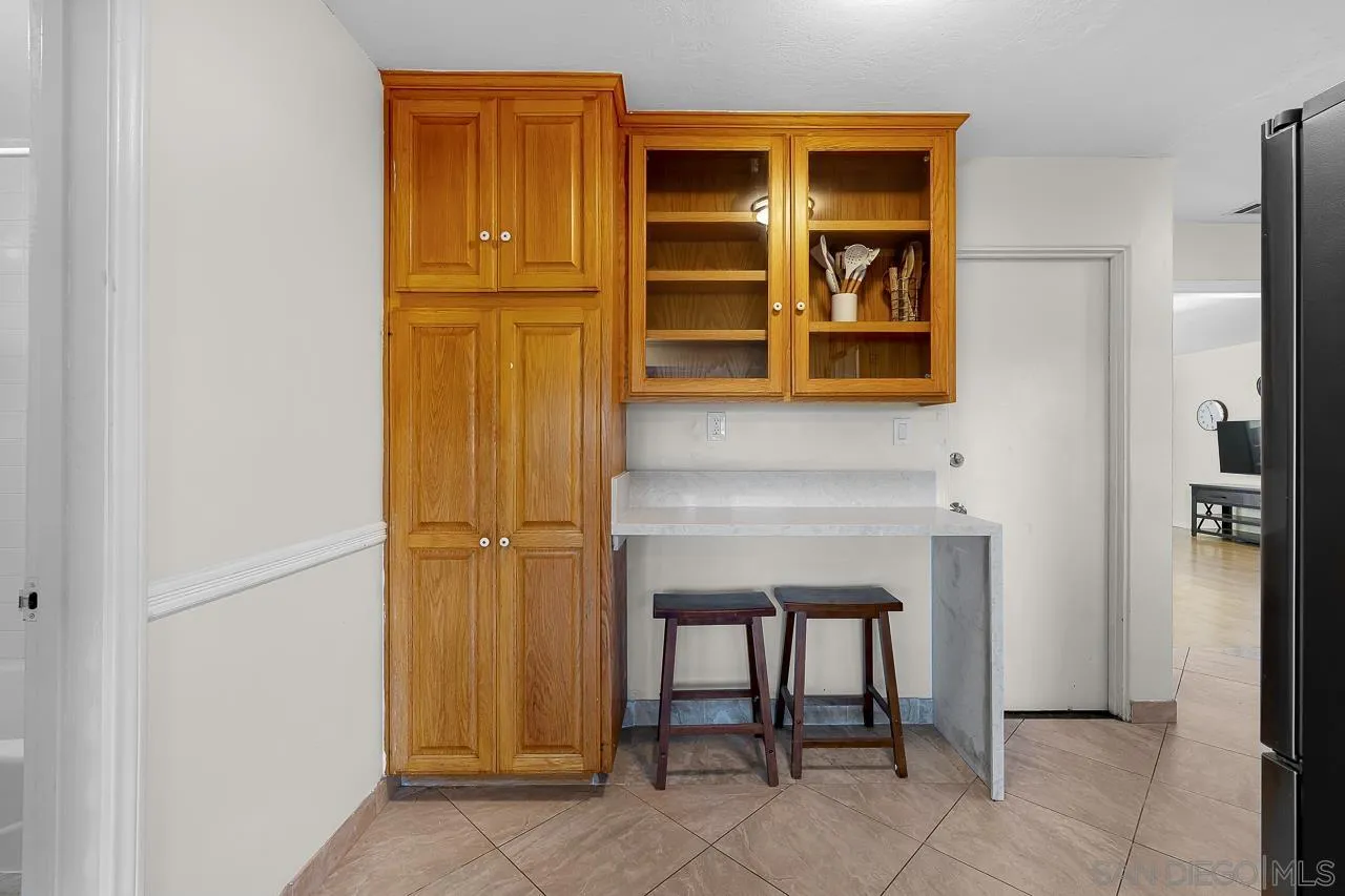 https://cdn.realtyfeed.com/cdn/127/250041055/8f85f5dbd82096aed3992d231cbc6a43.webp