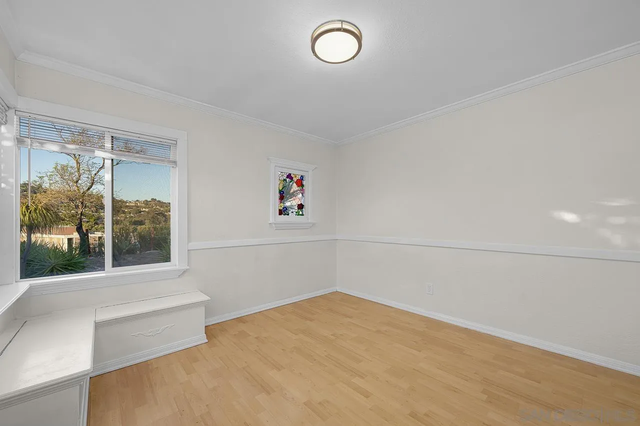 https://cdn.realtyfeed.com/cdn/127/250041055/c57f8b235b039ac274ea306dd6c6a6e0.webp
