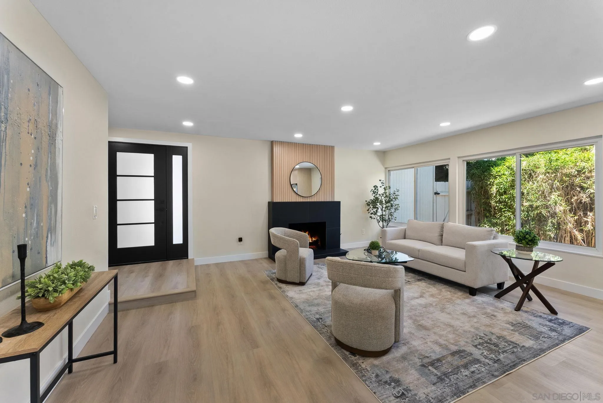 https://cdn.realtyfeed.com/cdn/127/250041057/805e860ad1eeae8051b977227b07bc2a.webp