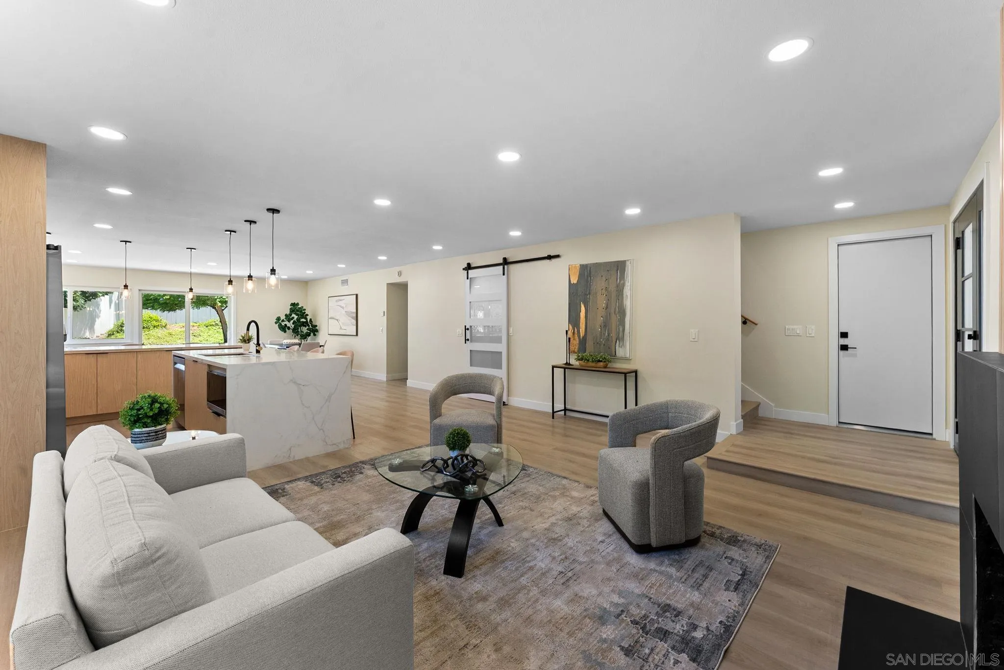 https://cdn.realtyfeed.com/cdn/127/250041057/b7a8c2864ca043ada3f66ea6763ab09a.webp