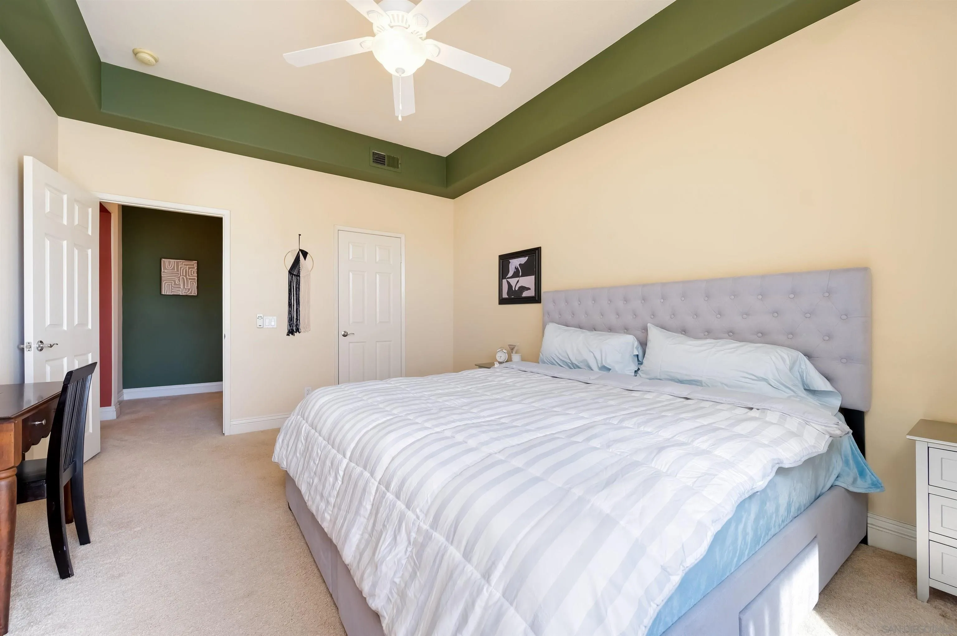 https://cdn.realtyfeed.com/cdn/127/250041059/5f5248e6a596cf1a7da72a716d731f95.webp