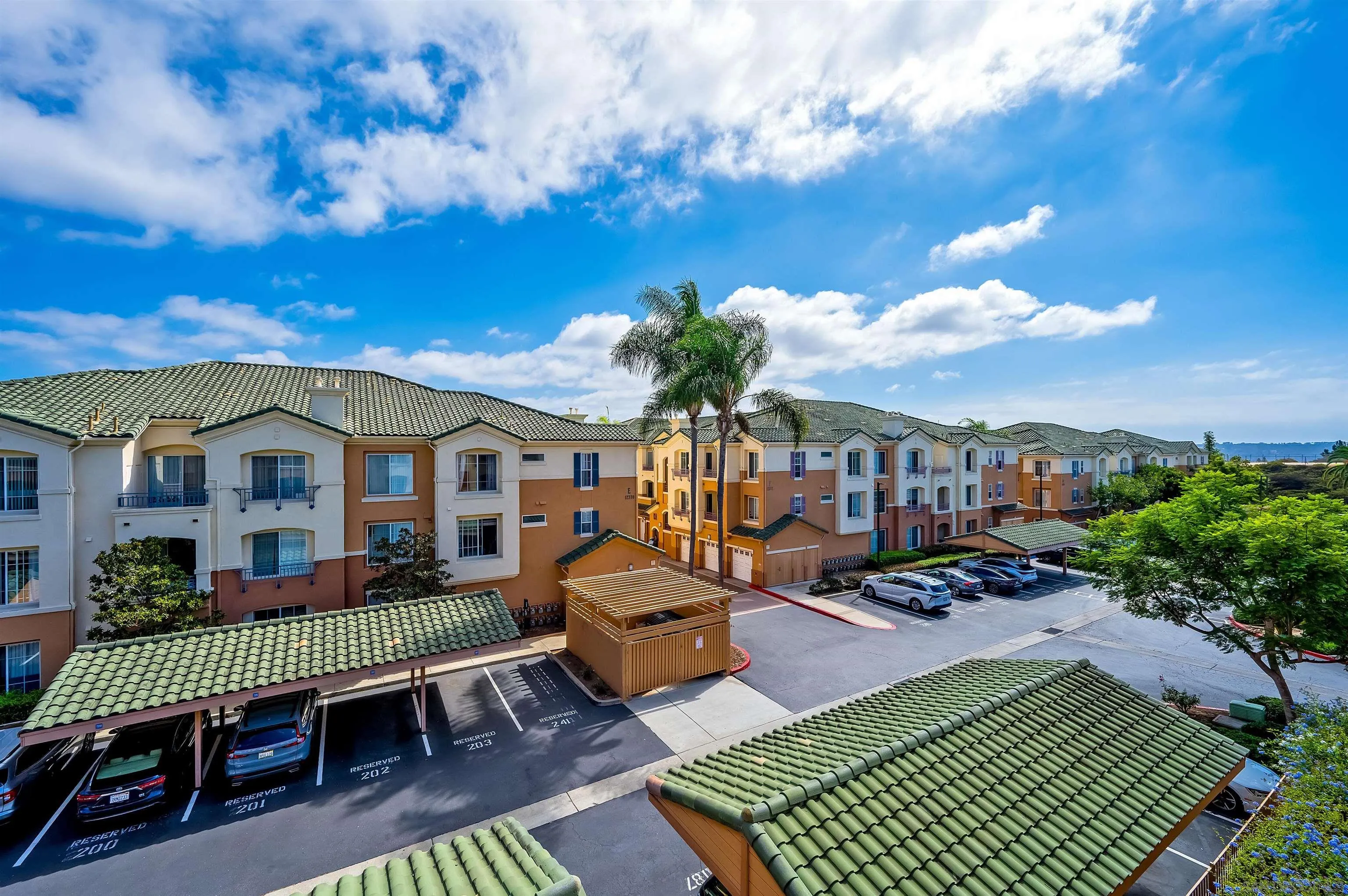 https://cdn.realtyfeed.com/cdn/127/250041059/dd29f77ffe032cc2579b40857b9966c4.webp
