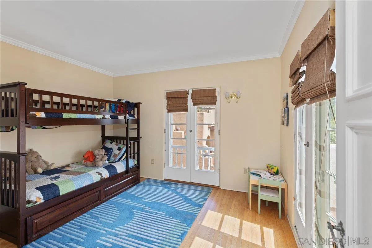 https://cdn.realtyfeed.com/cdn/127/250041062/b3ccb6d81d9127bba4f5eb1a8b41a212.webp