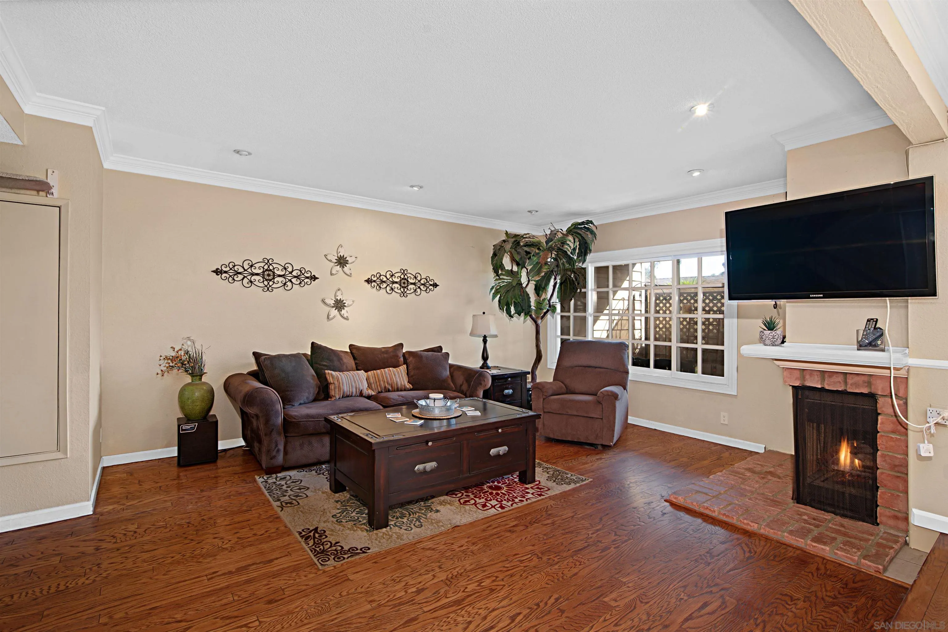 Photo #5: 250041064 Listing 