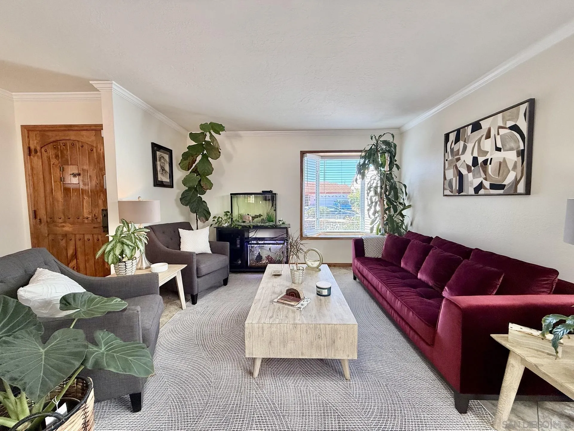 https://cdn.realtyfeed.com/cdn/127/250041070/2379c18cadf2f618c45aa53e9ca9d9c7.webp