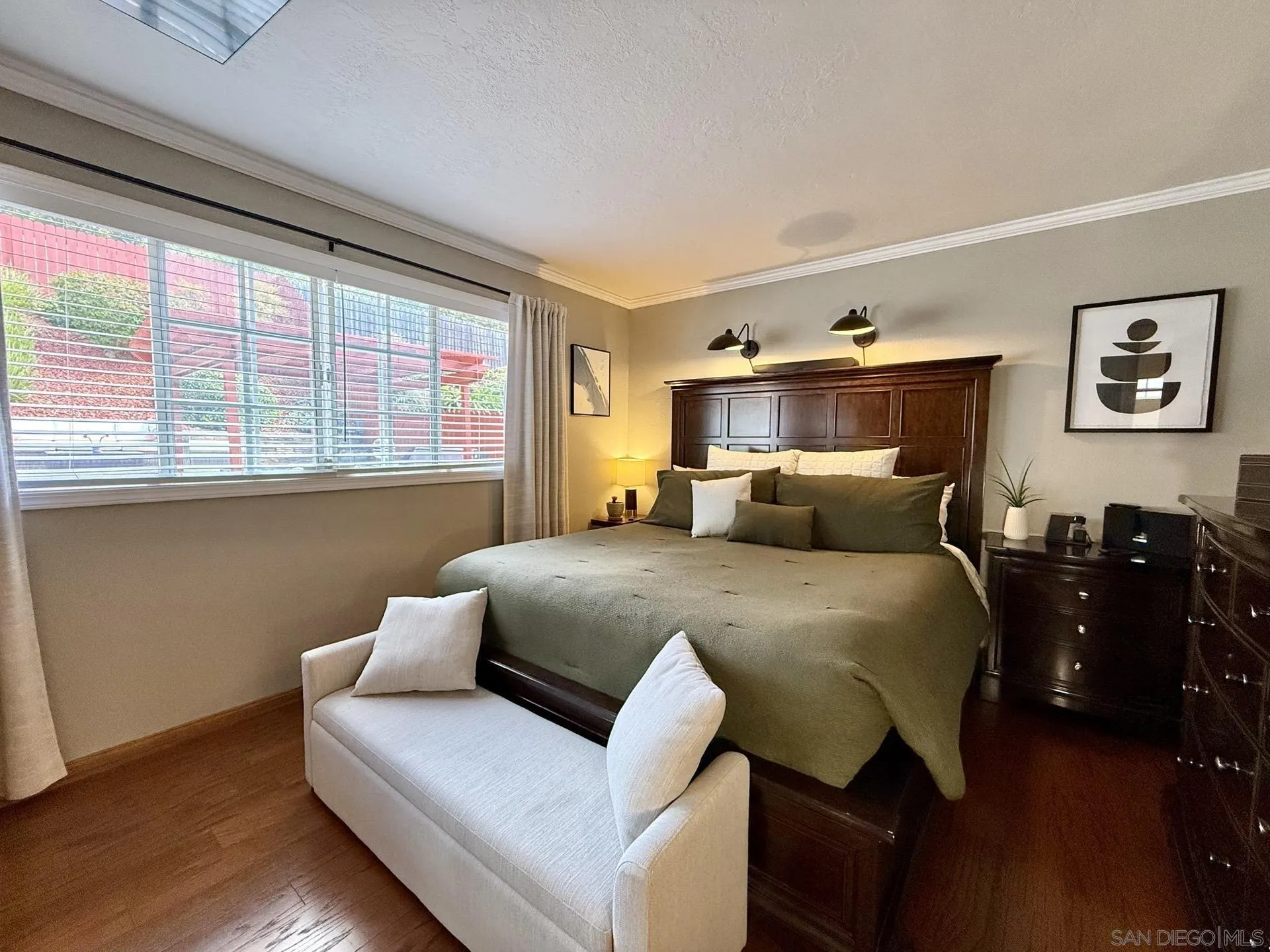 https://cdn.realtyfeed.com/cdn/127/250041070/602c5d3b45fd56e7ed9115cb5734204c.webp