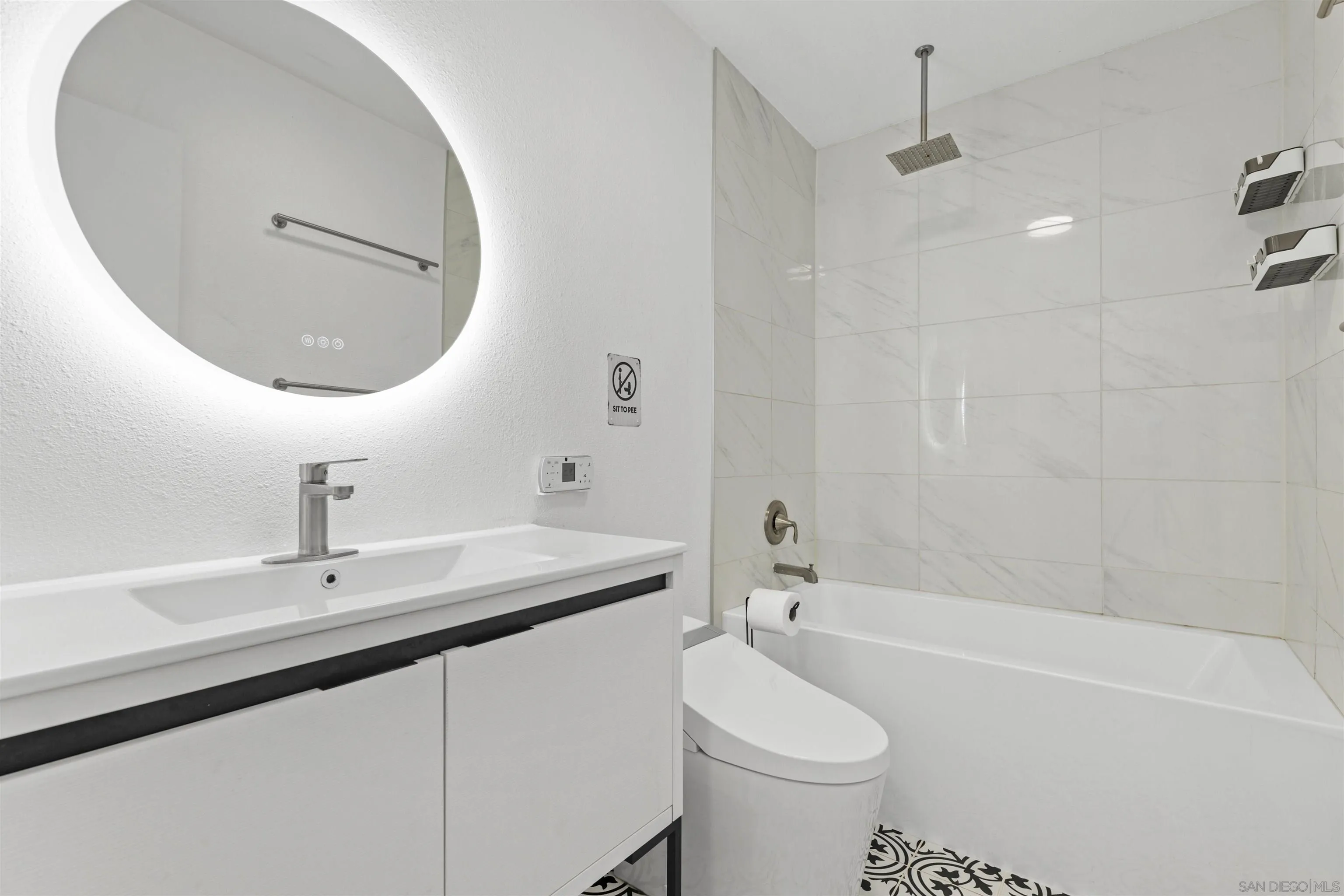 Photo #14: 250041081 Listing: Photo #14