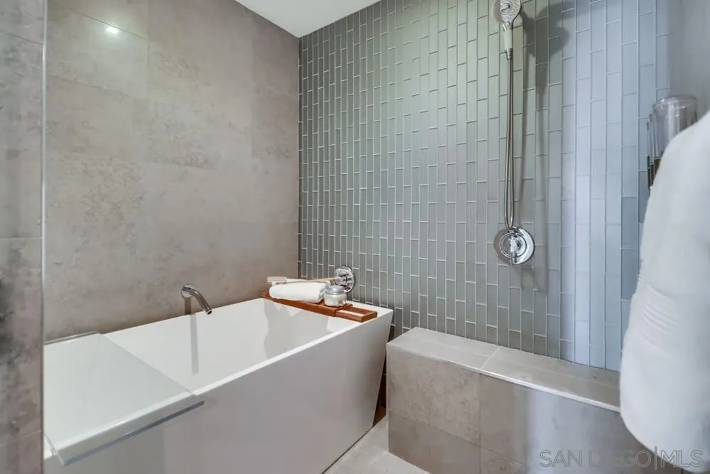 Photo #26: 250041084 Listing: Photo #26