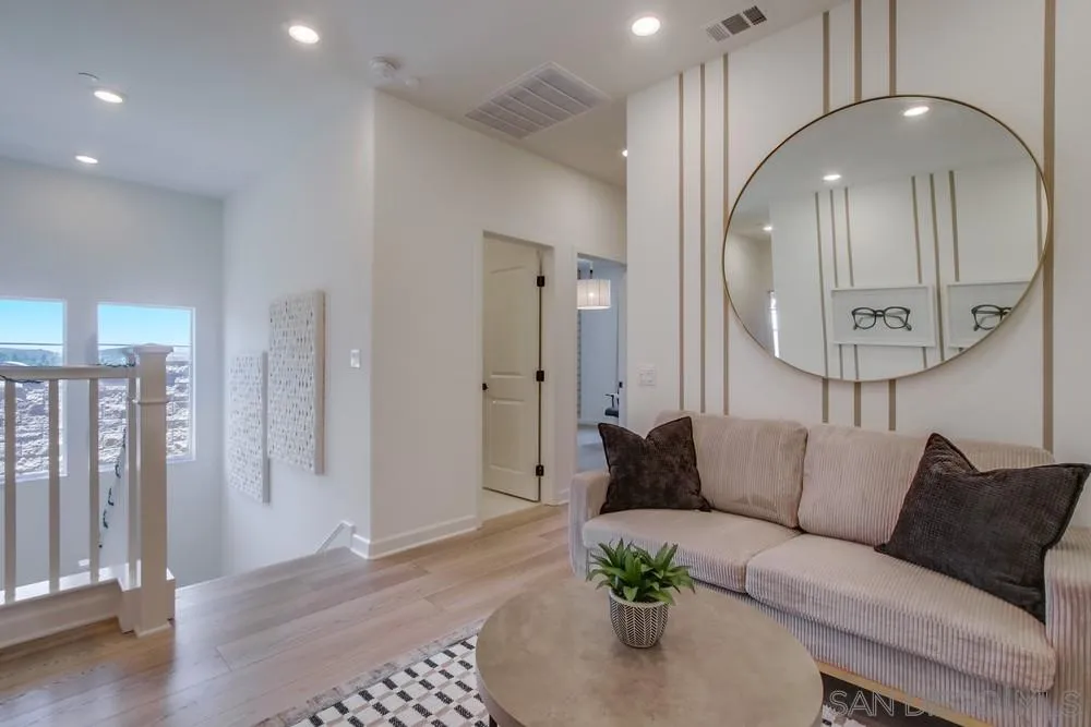 https://cdn.realtyfeed.com/cdn/127/250041086/061e1e3bf1c2a65bb4c29ba165a65cbd.webp