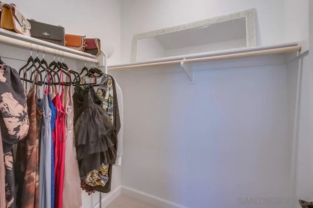 https://cdn.realtyfeed.com/cdn/127/250041086/8abf5890f240fbdc8b9a01b03f486700.webp