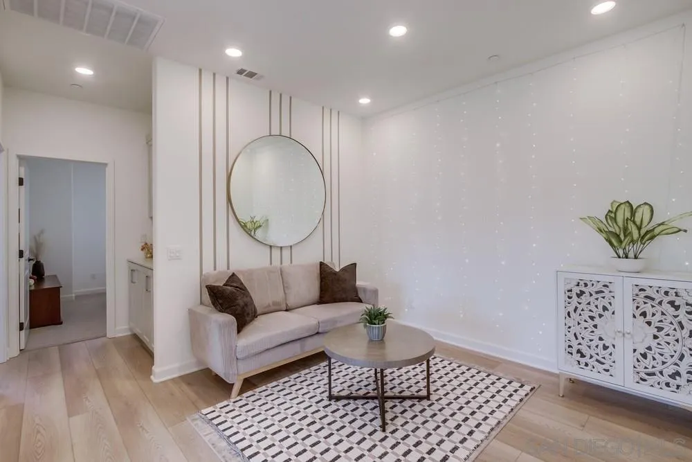https://cdn.realtyfeed.com/cdn/127/250041086/b58ba8809c71d373c7bfe3ef8745ae20.webp