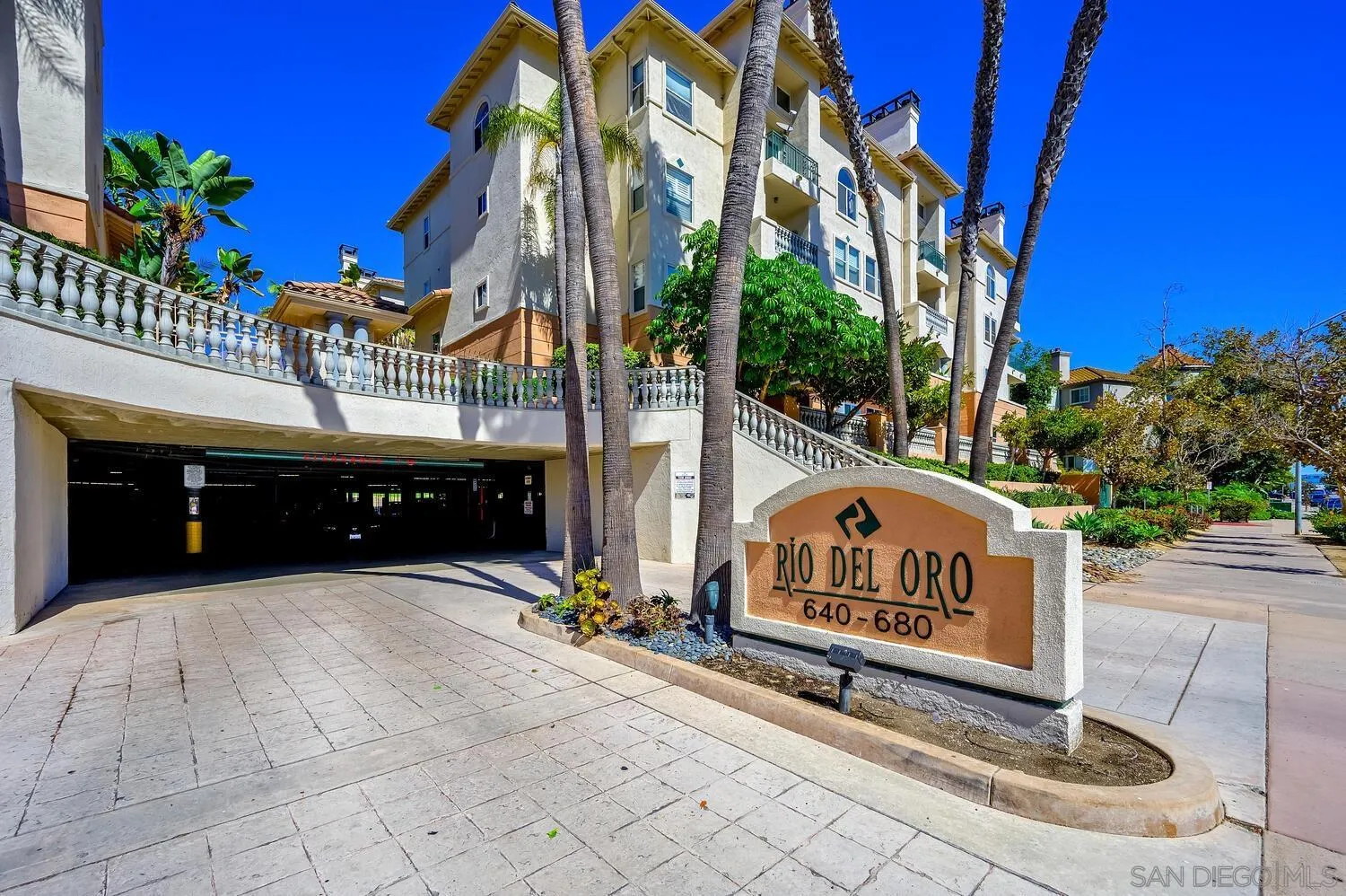 Photo #3: 250041088 Listing 