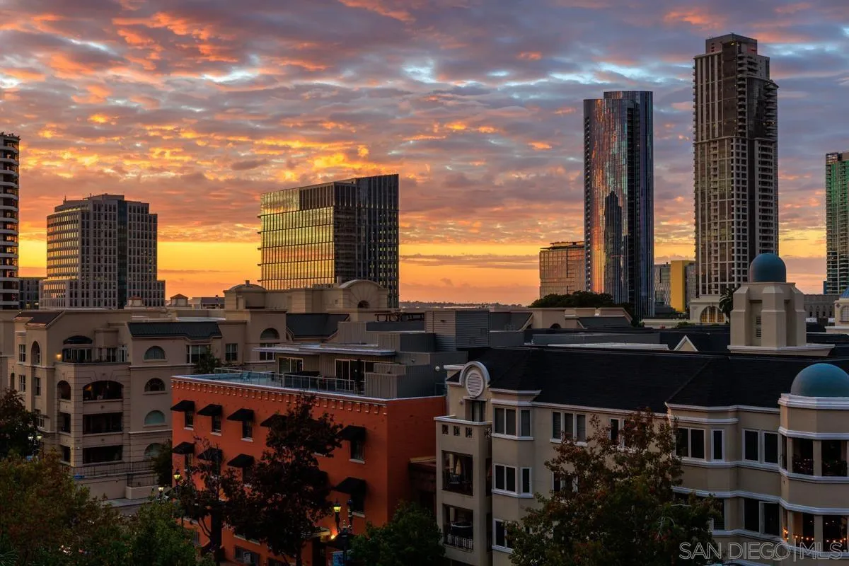 https://cdn.realtyfeed.com/cdn/127/250041089/abd9ddb63be26903e651470572897971.webp