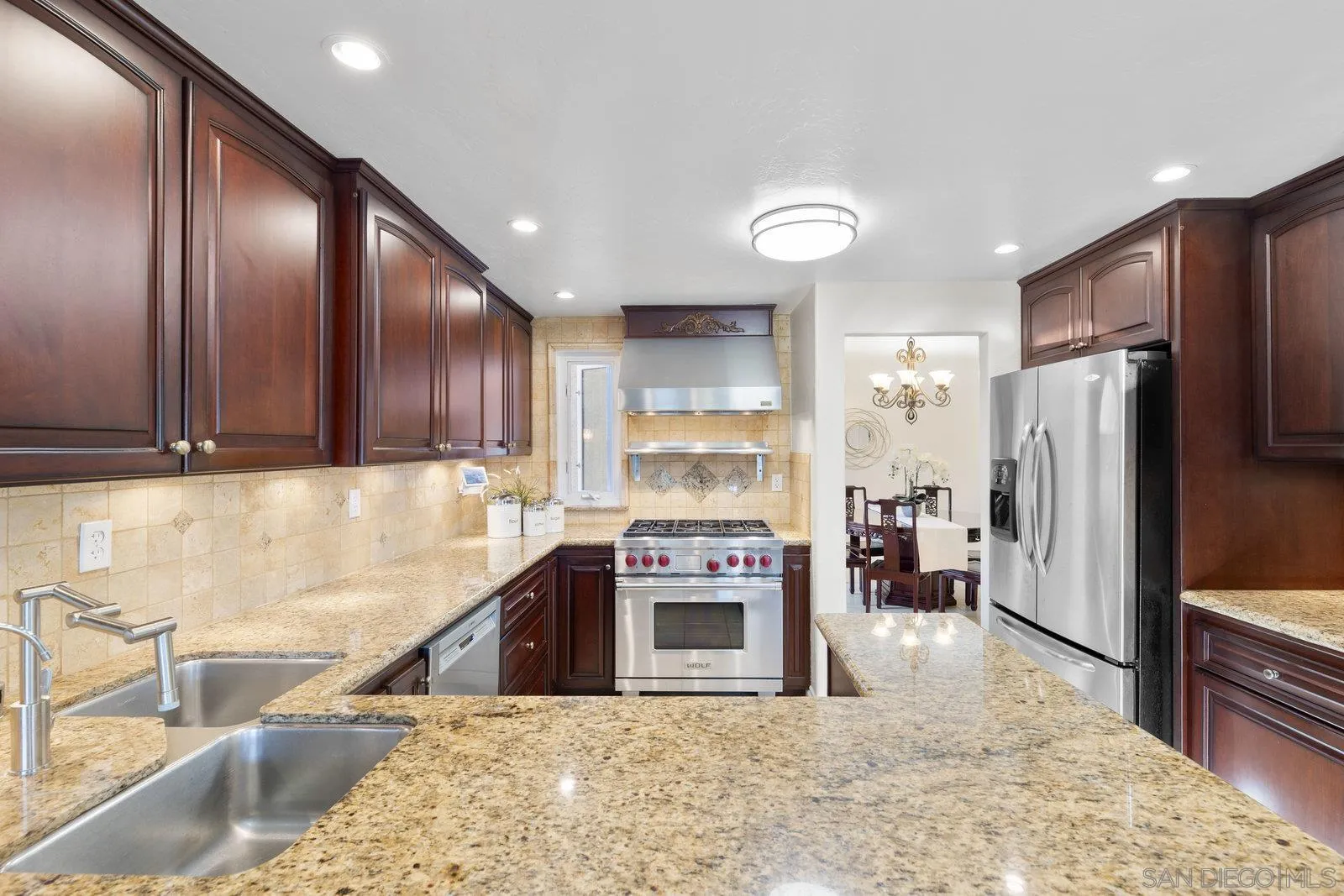 https://cdn.realtyfeed.com/cdn/127/250041091/09a3d58672445a2da974f0da1bc0a2fa.webp