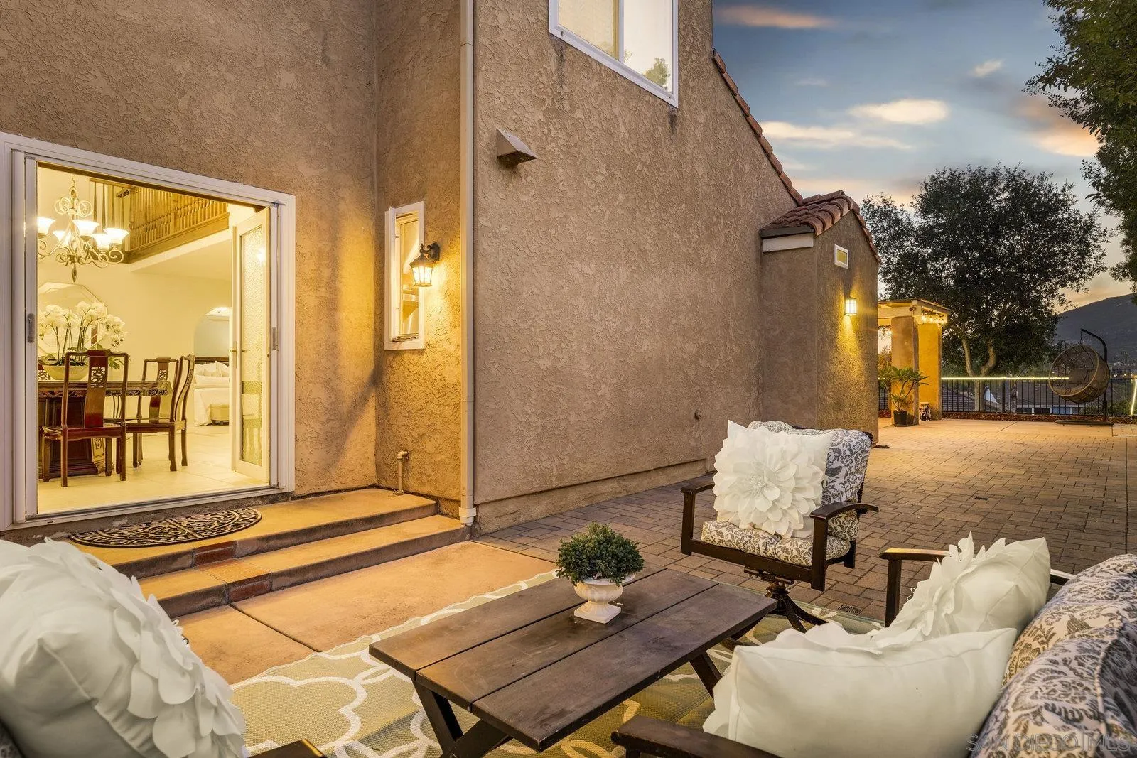 https://cdn.realtyfeed.com/cdn/127/250041091/5526be1e46583707f7636cbddcf921f5.webp