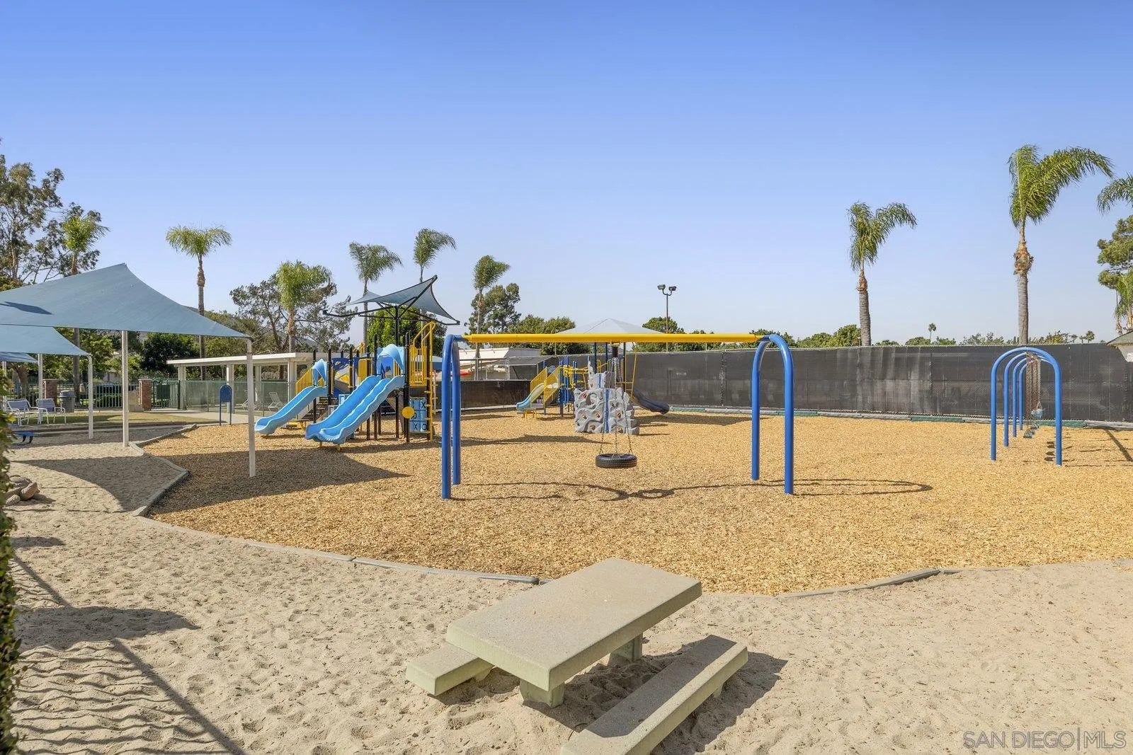 https://cdn.realtyfeed.com/cdn/127/250041091/6e0182454f21912b9a40d95486dba9e4.webp