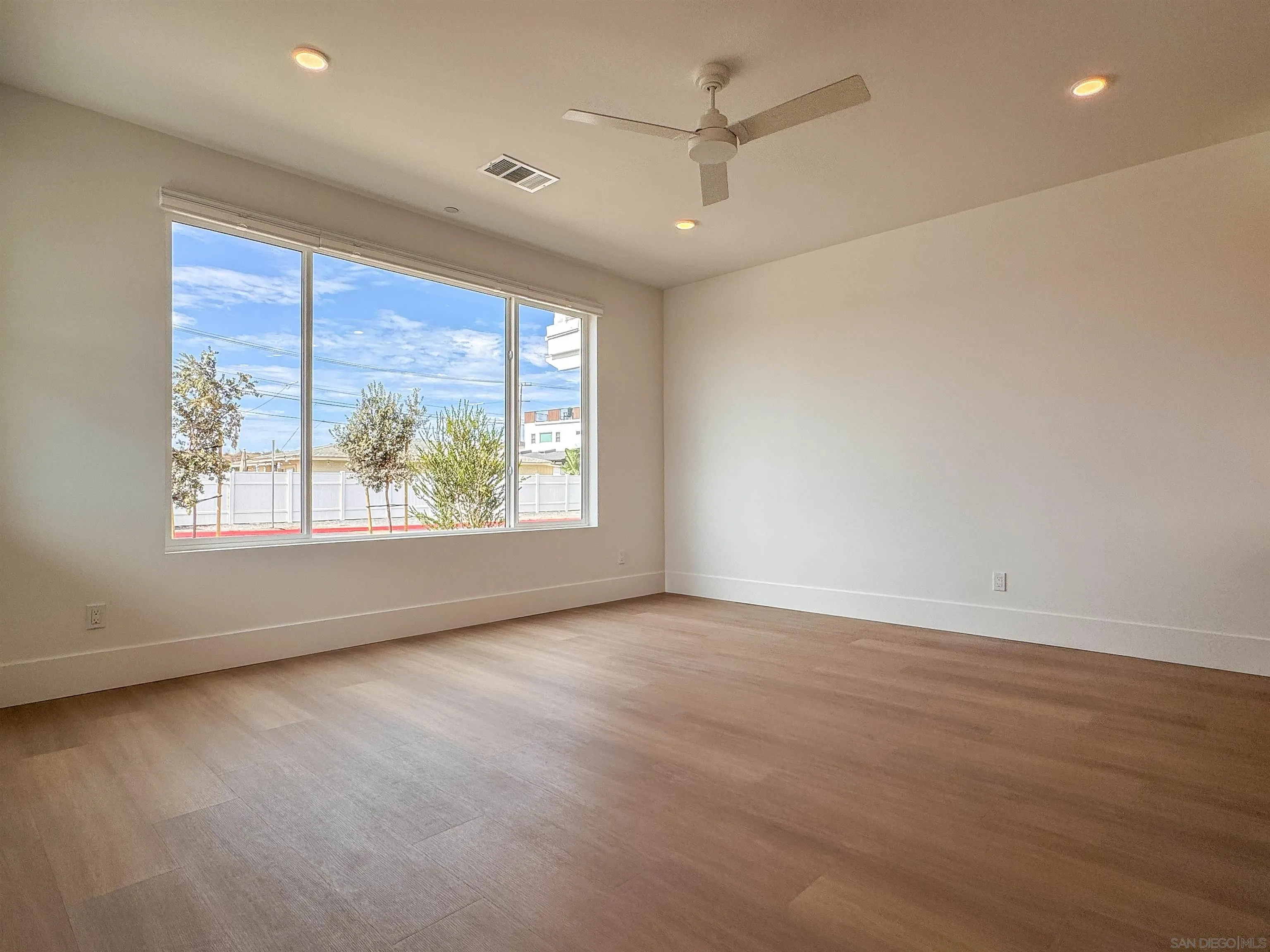 7290 Ponto Drive UNIT 7302, Carlsbad, CA, 92011