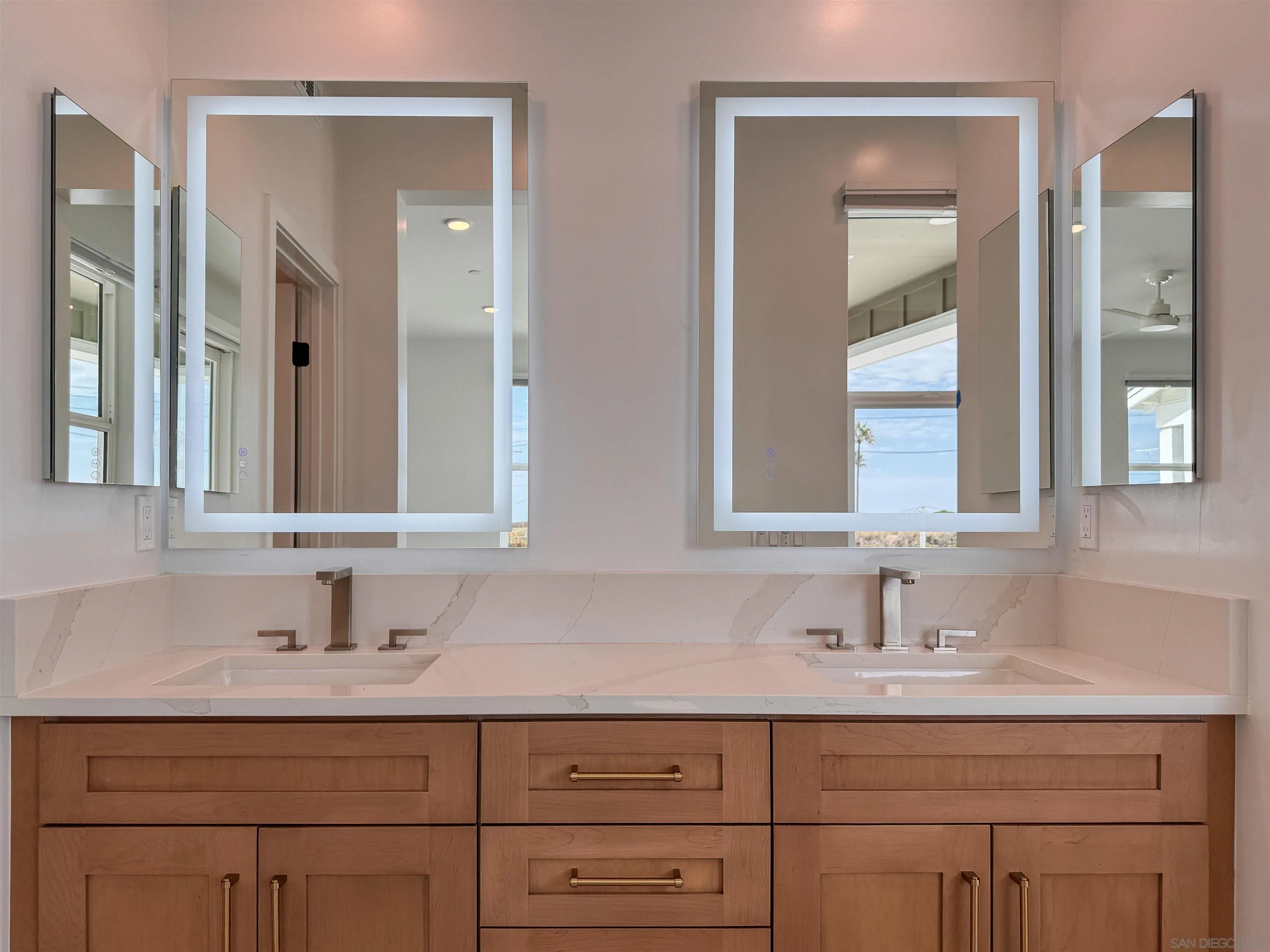 7290 Ponto Drive UNIT 7302, Carlsbad, CA, 92011