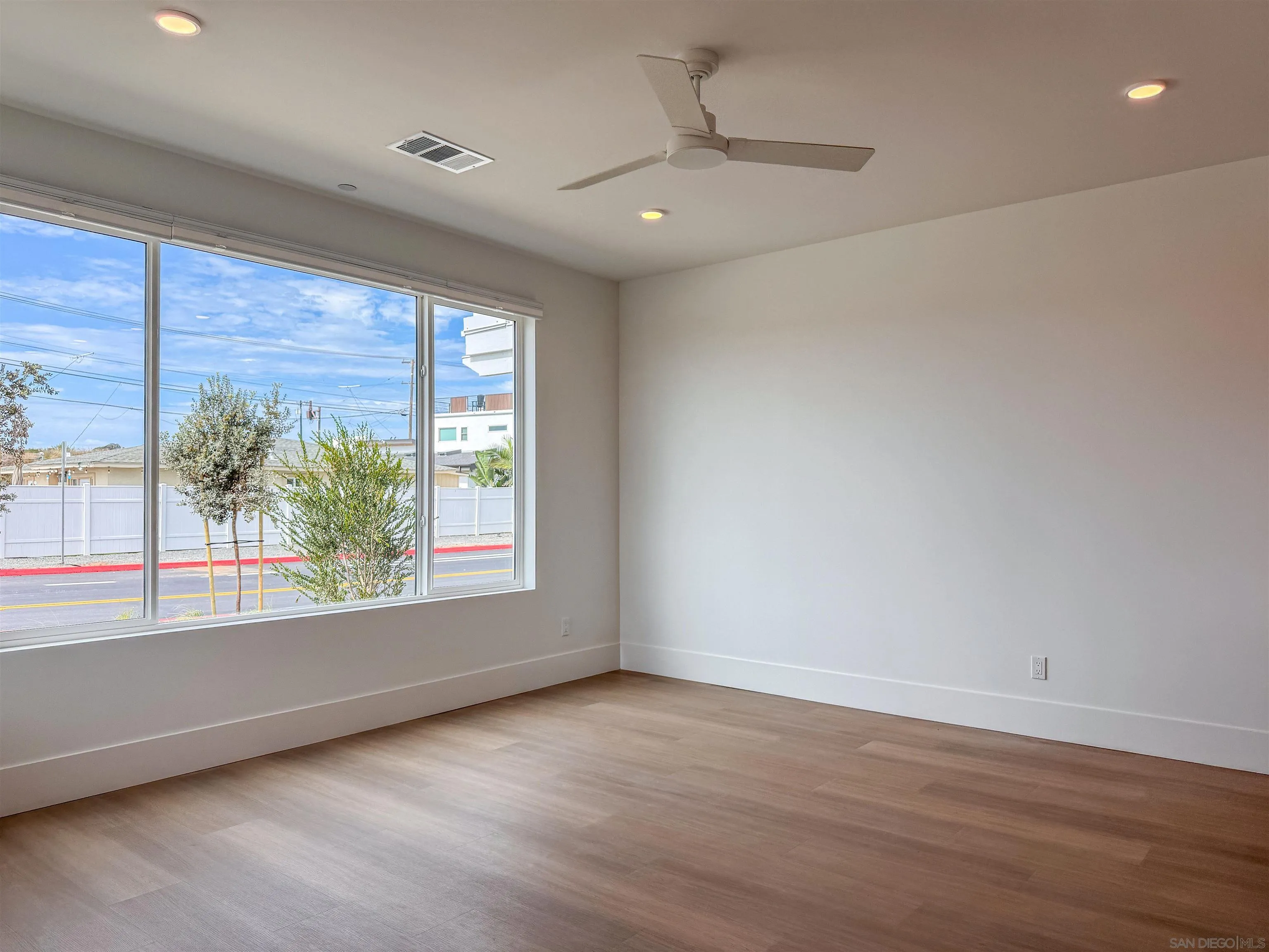 7290 Ponto Drive UNIT 7302, Carlsbad, CA, 92011