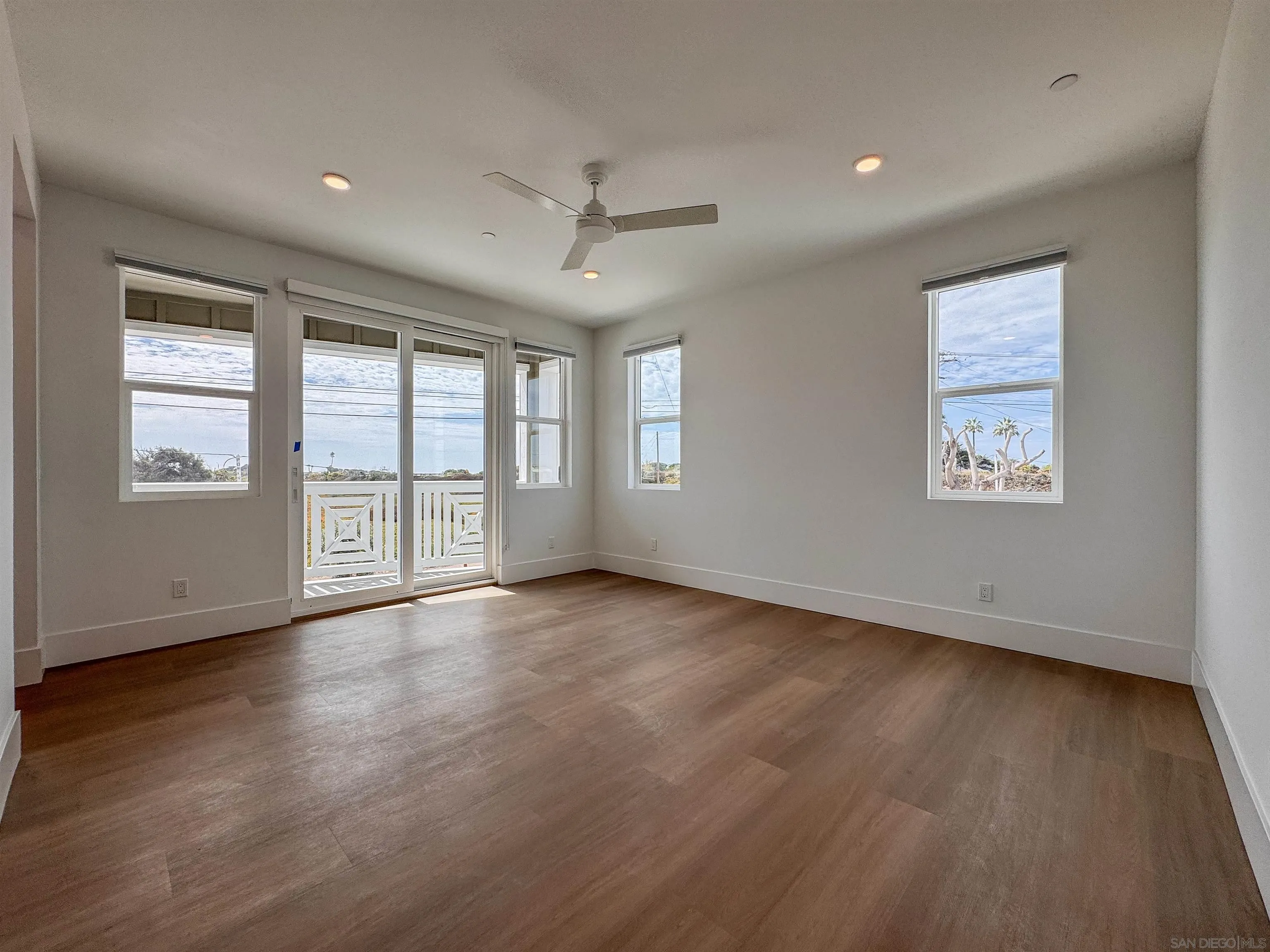 7290 Ponto Drive UNIT 7302, Carlsbad, CA, 92011