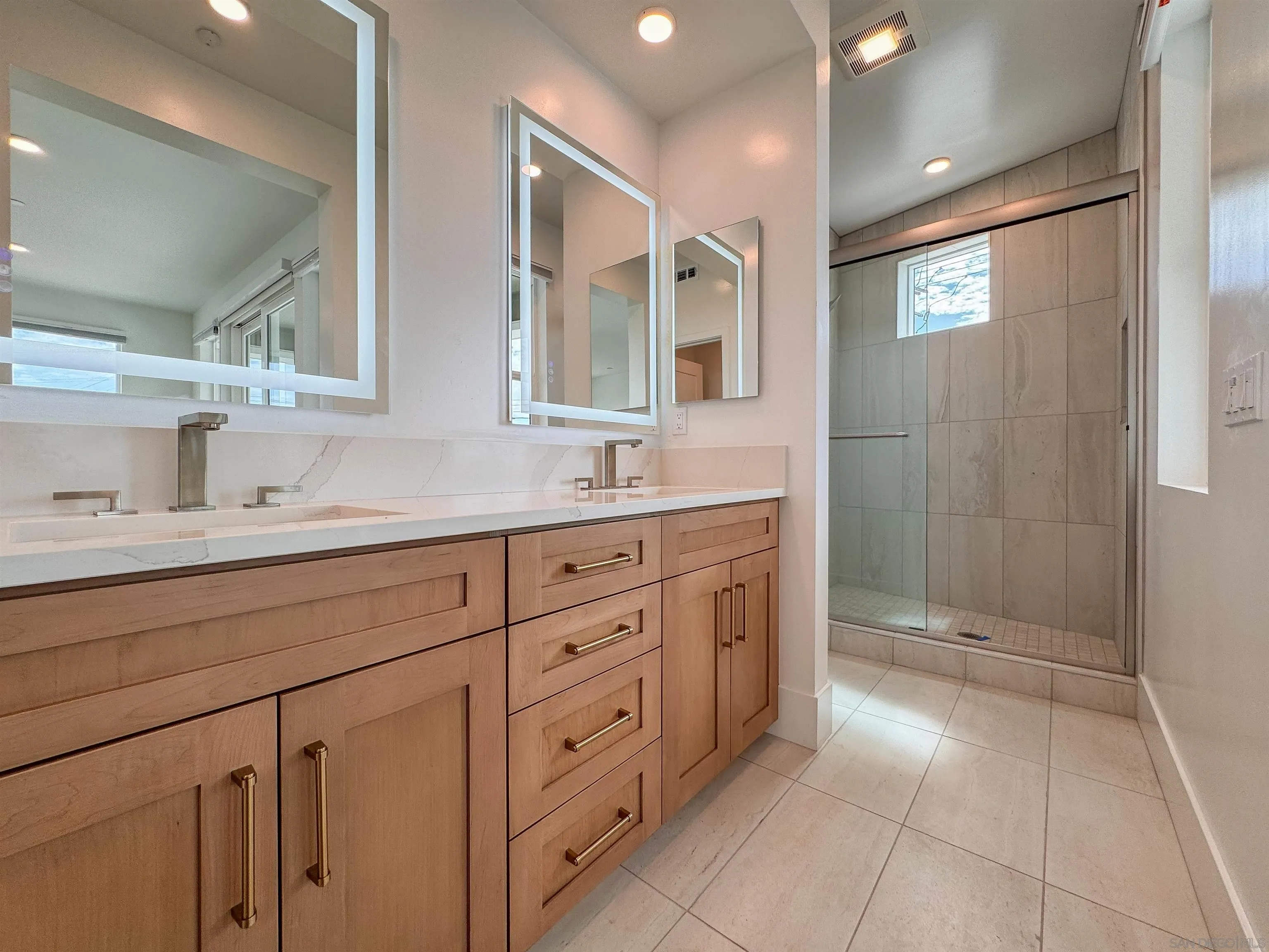 7290 Ponto Drive UNIT 7302, Carlsbad, CA, 92011