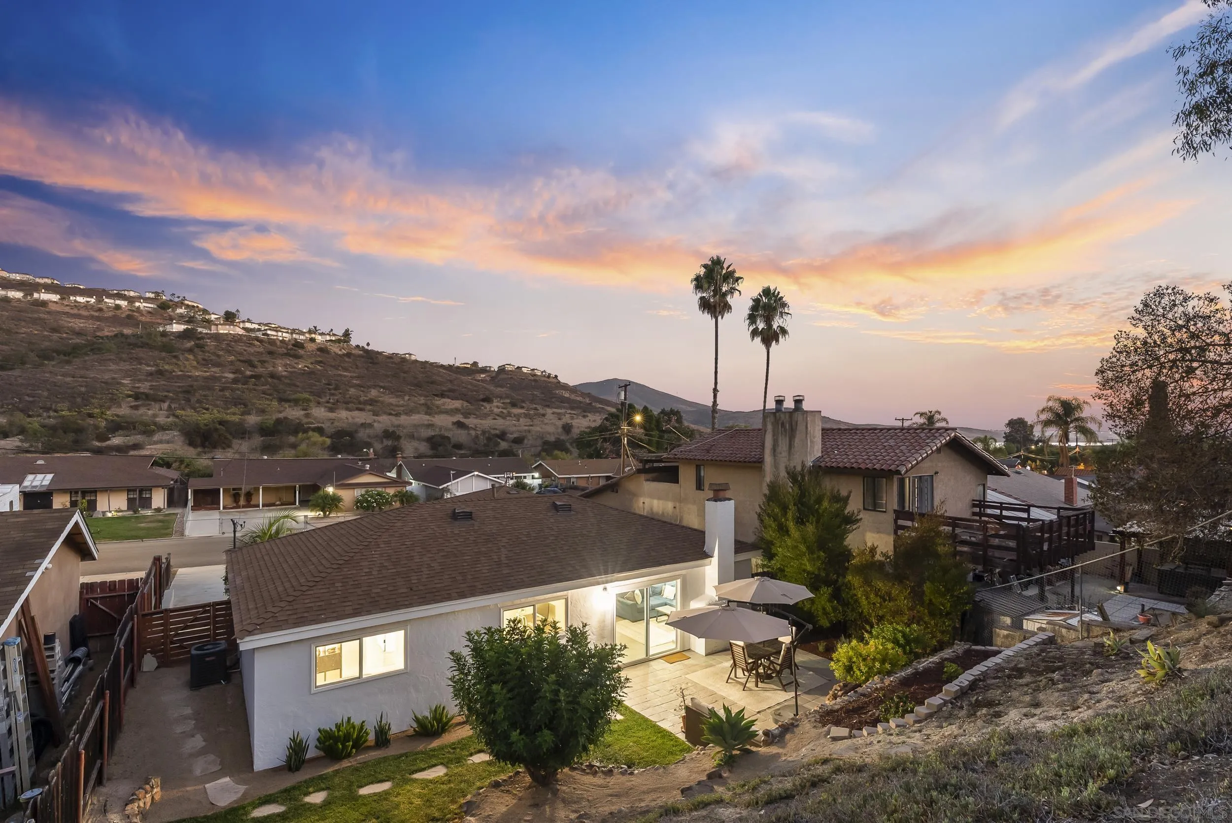 https://cdn.realtyfeed.com/cdn/127/250041095/7d1d54a798a18104ce8f5d37699a0b27.webp
