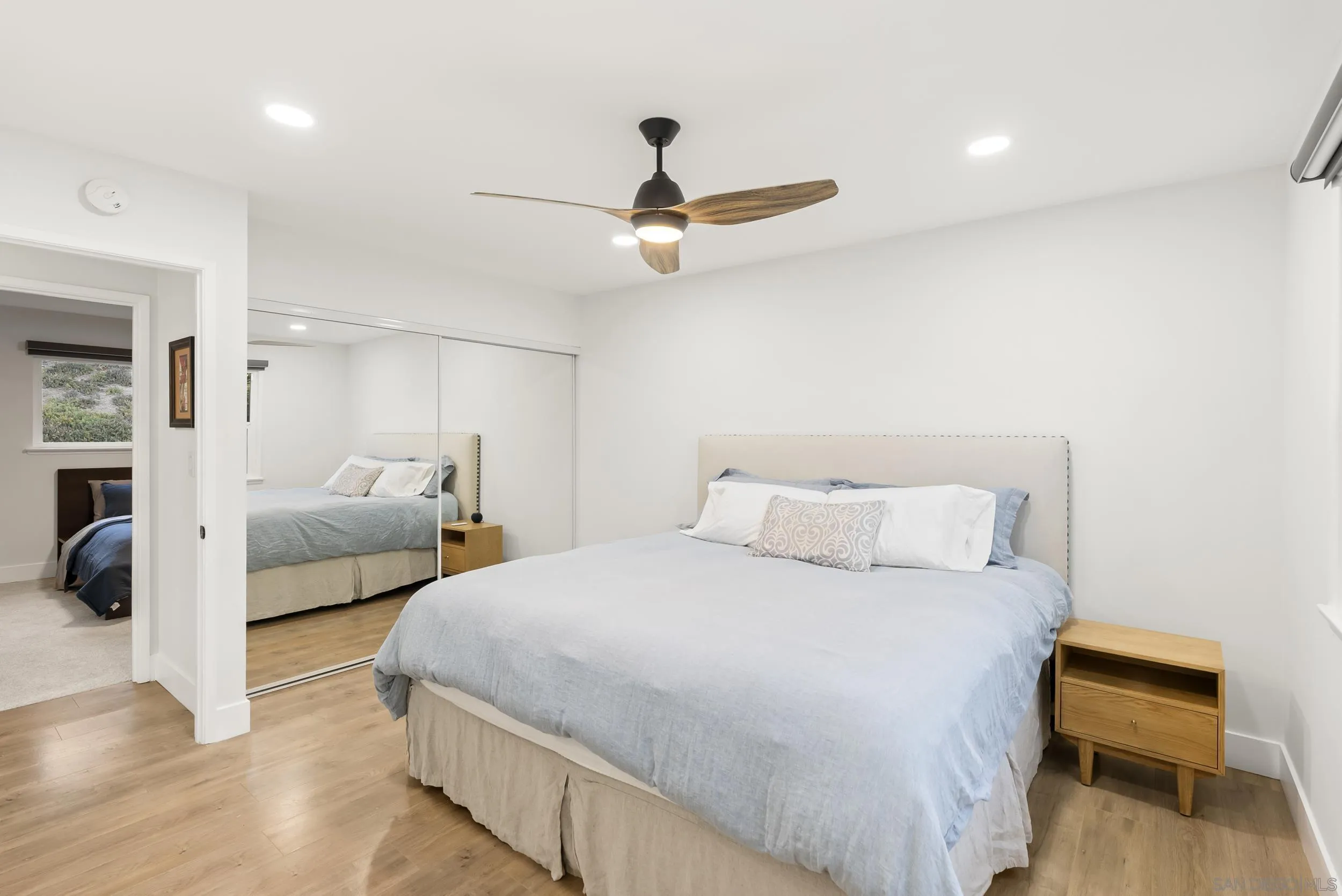 https://cdn.realtyfeed.com/cdn/127/250041095/82361607f49bb91cd7264db095d716eb.webp