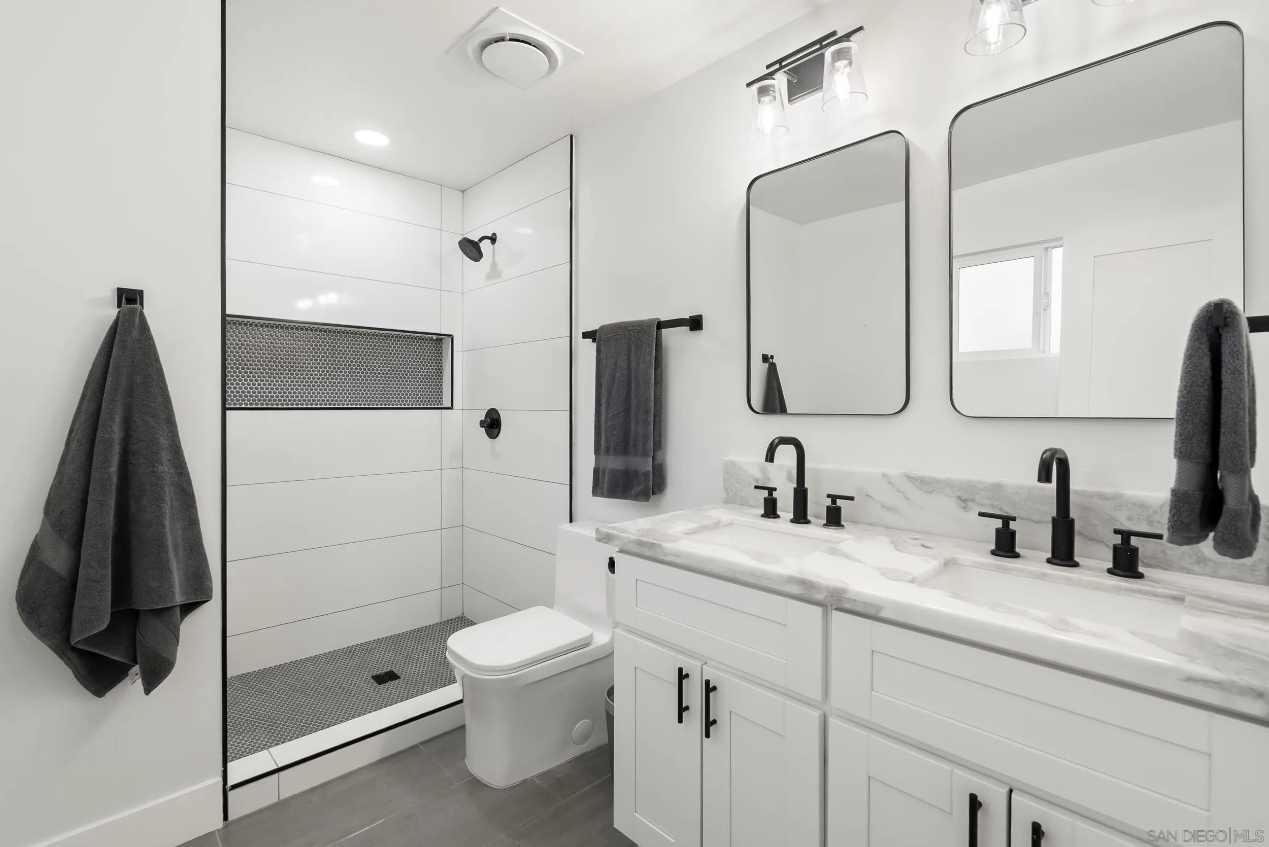 https://cdn.realtyfeed.com/cdn/127/250041095/b5cdf9e8373ac754d9fae942d40a90d5.webp