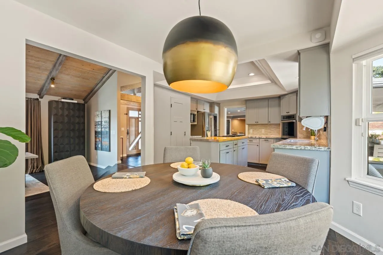 https://cdn.realtyfeed.com/cdn/127/250041097/398c3e4be913c759802ed3acefbb20a2.webp