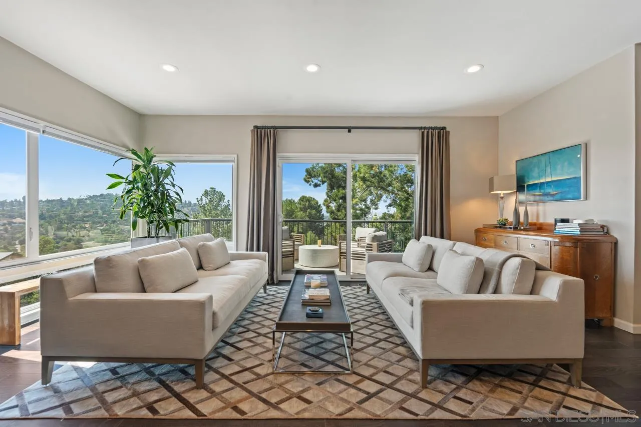 https://cdn.realtyfeed.com/cdn/127/250041097/5a1c7d9ca39d01de06d9fa54371de1c0.webp