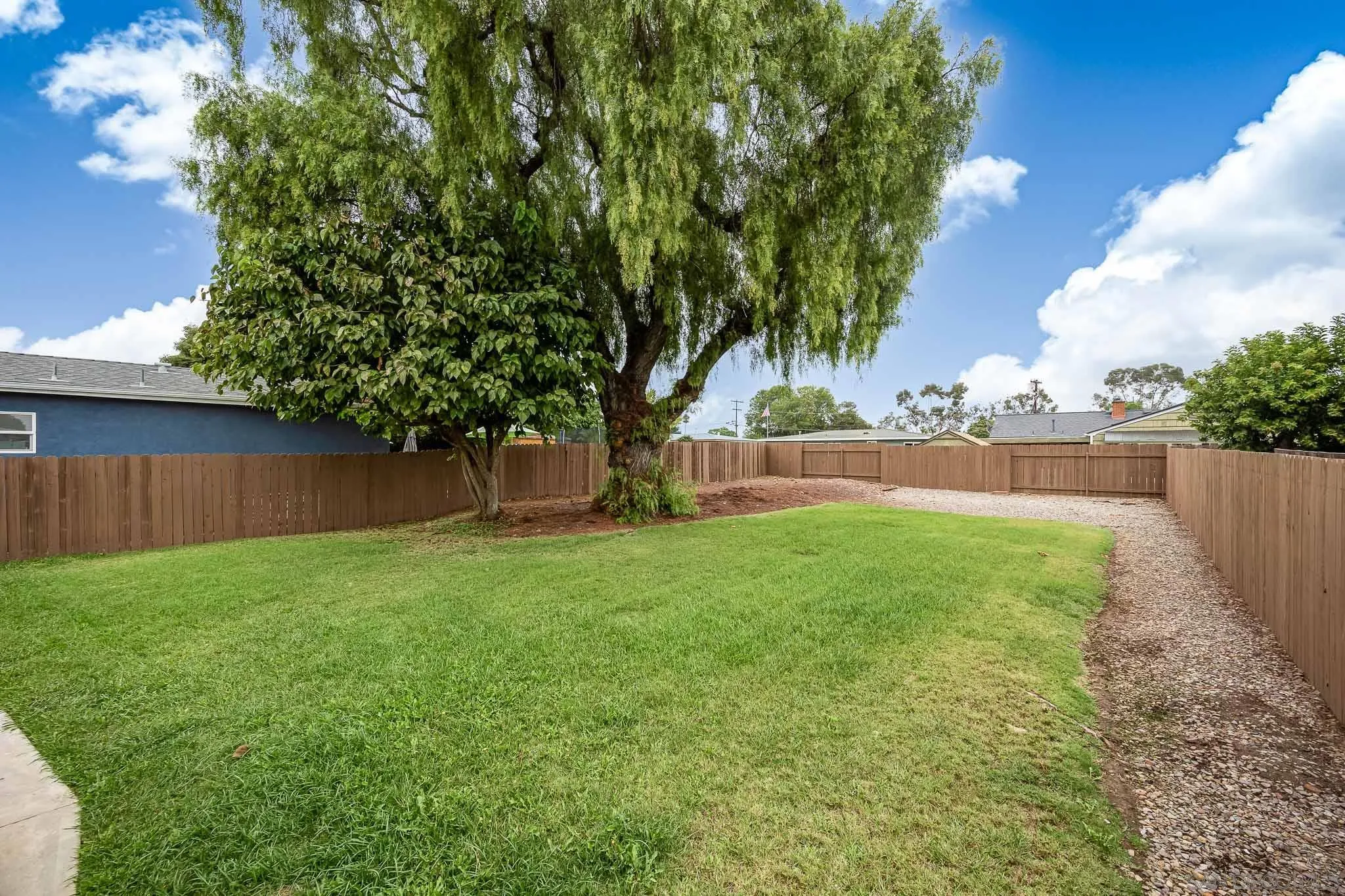 https://cdn.realtyfeed.com/cdn/127/250041101/0913d23e6e9ac712d8c15c3d88e0267a.webp