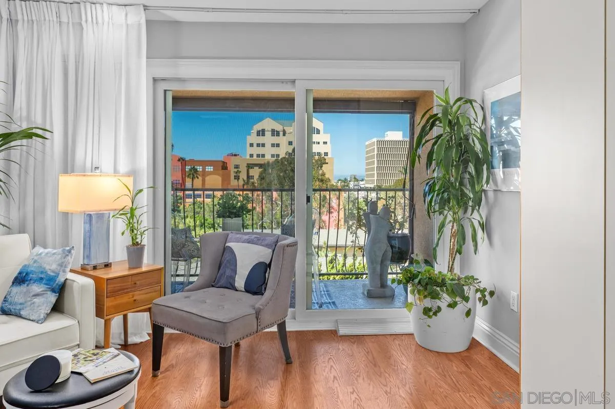 https://cdn.realtyfeed.com/cdn/127/250041103/4c3ad5bb53275d640f7b703a09d8a466.webp