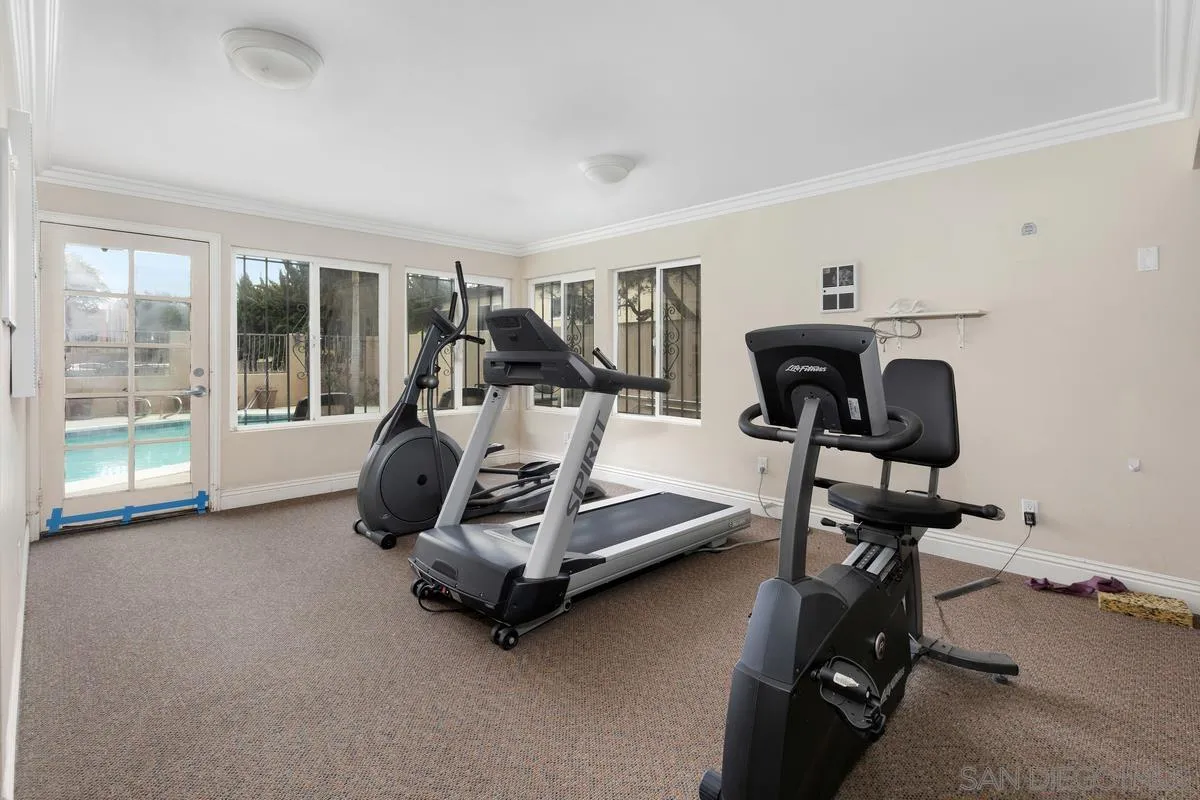 https://cdn.realtyfeed.com/cdn/127/250041103/537f24ff468f9b0cd3cbb543f12dadab.webp