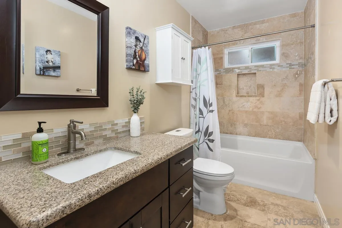 https://cdn.realtyfeed.com/cdn/127/250041104/0d32c9beafa8c2355bc7a277c202e529.webp