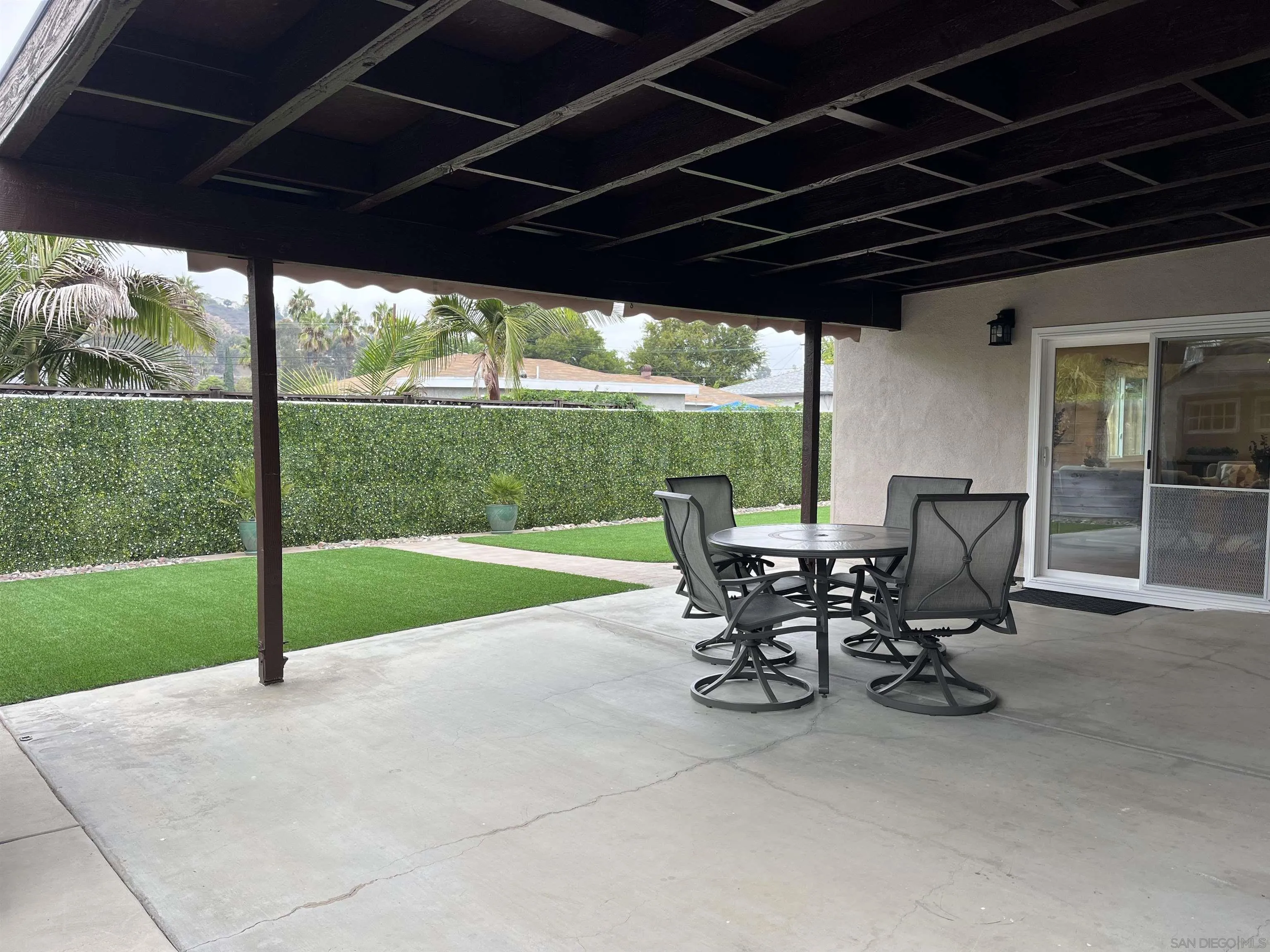 https://cdn.realtyfeed.com/cdn/127/250041104/41c29f585dc1591786c50fdbb9b97704.webp