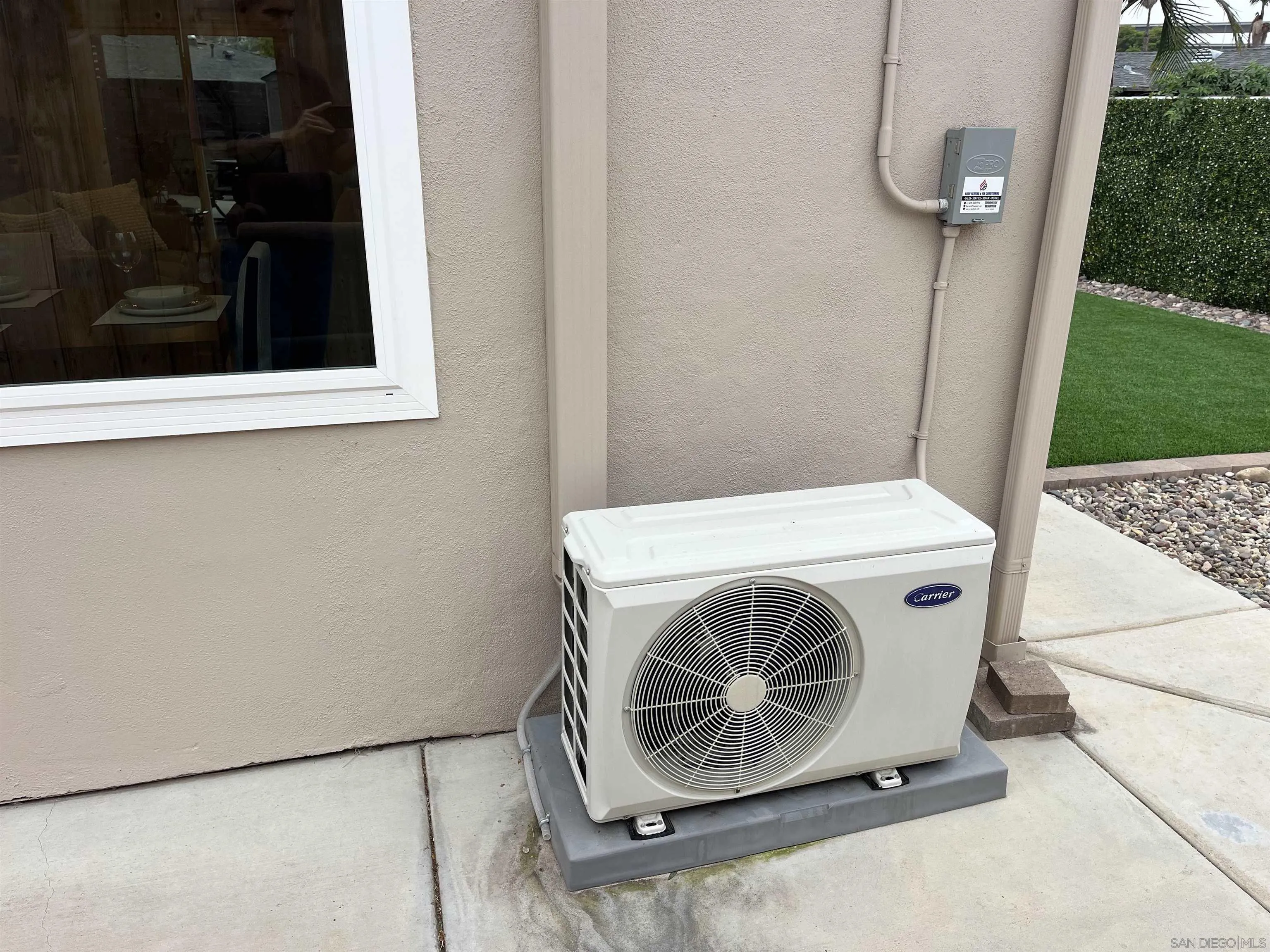 https://cdn.realtyfeed.com/cdn/127/250041104/8ee9e41fea7a3aa5669037ca22a4fb67.webp