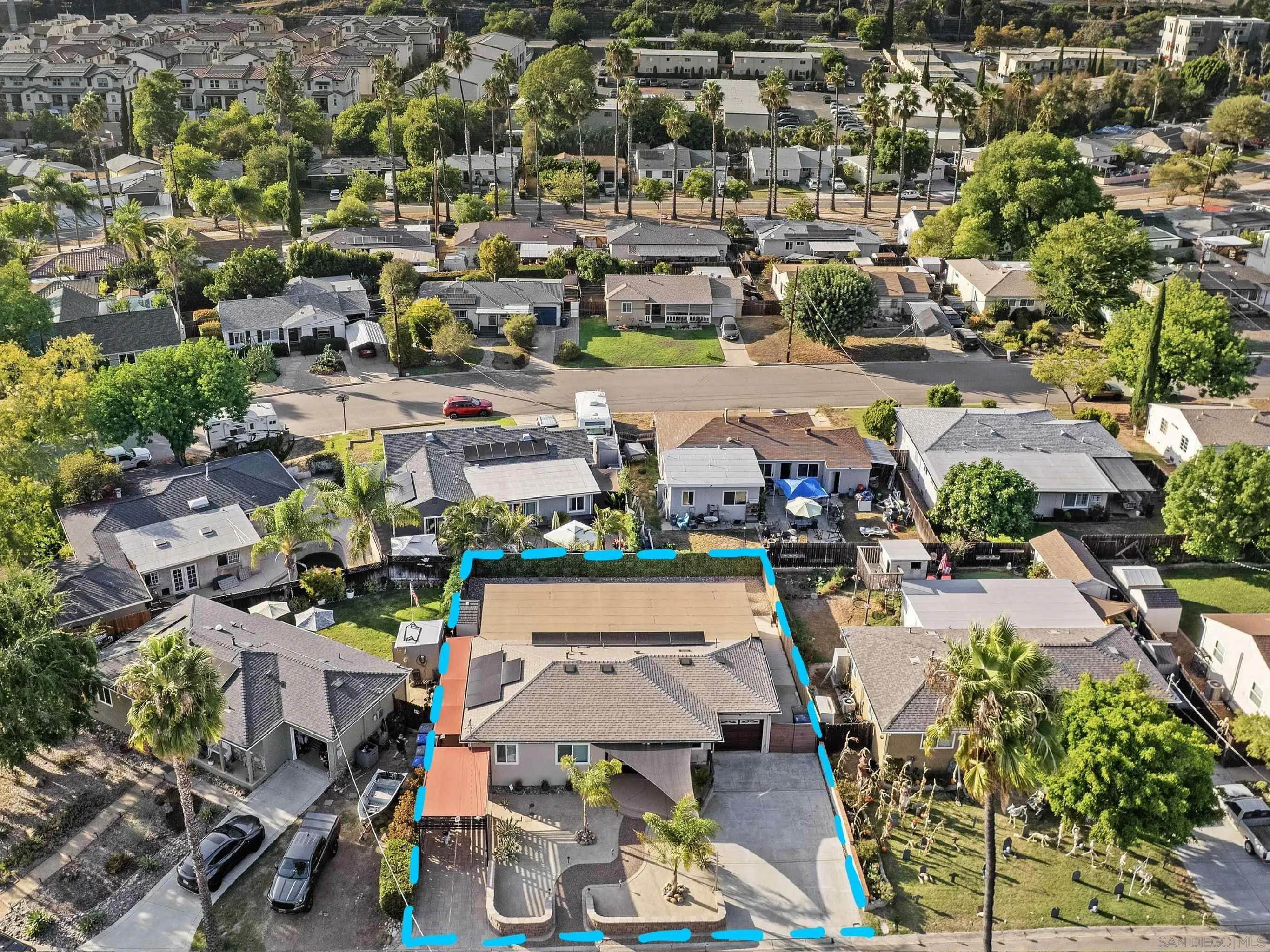 https://cdn.realtyfeed.com/cdn/127/250041104/94c4141c0200d9b3791a36c77533f3bc.webp