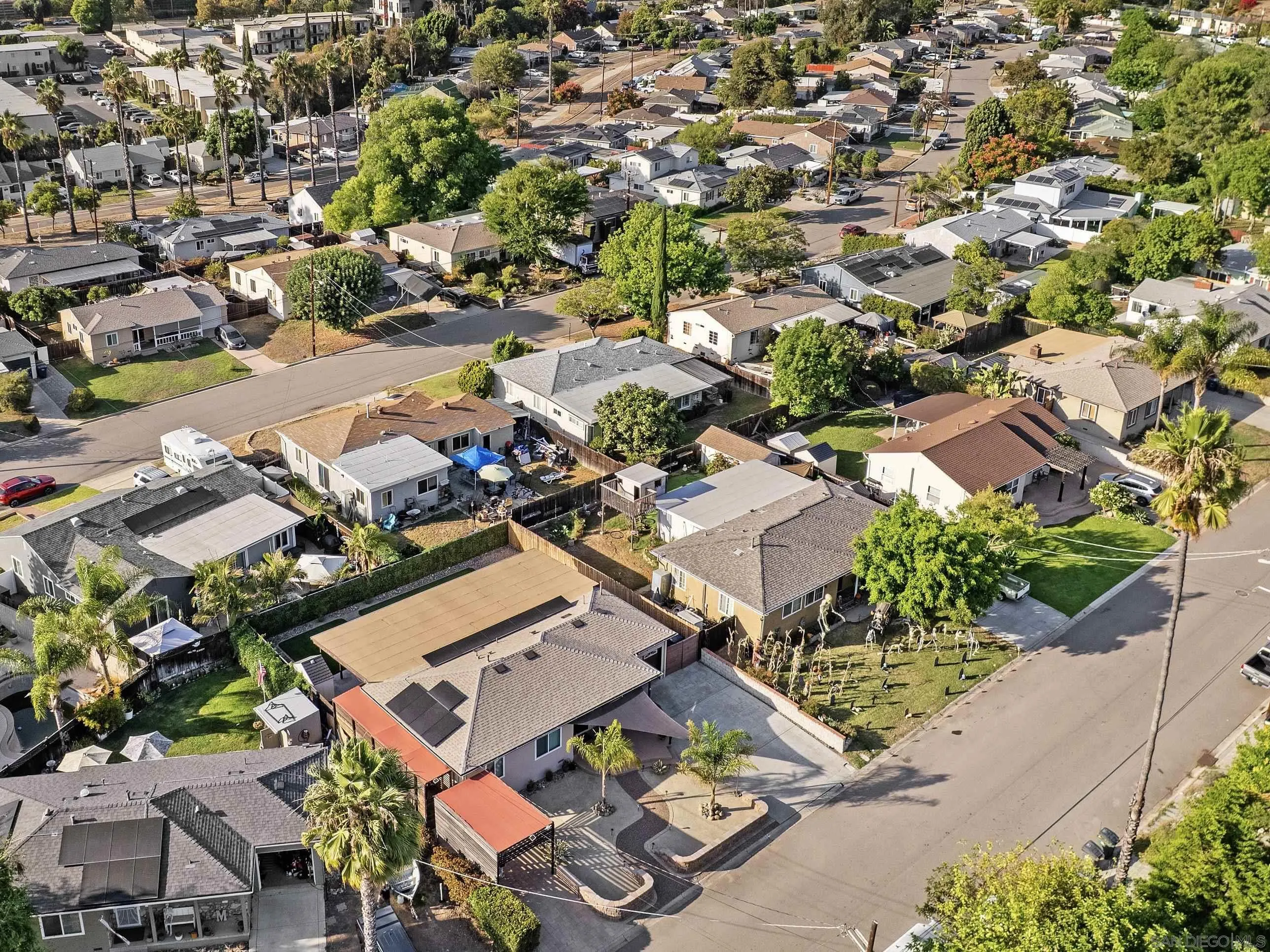 https://cdn.realtyfeed.com/cdn/127/250041104/a3e7bb8e93c4f998410ae1a68f846151.webp