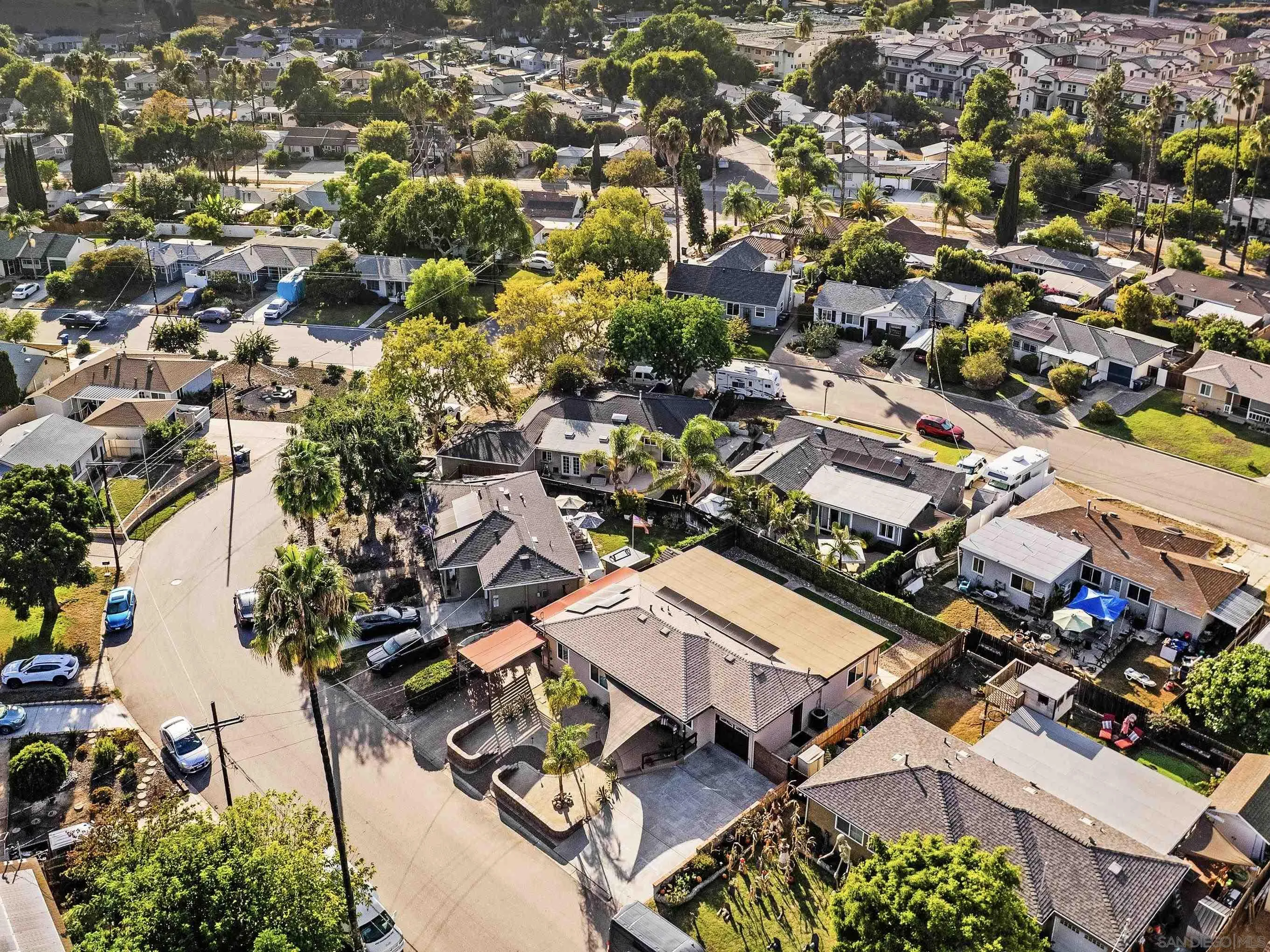https://cdn.realtyfeed.com/cdn/127/250041104/d6fbc63e5c9f18bcf9d36131971c7ac6.webp