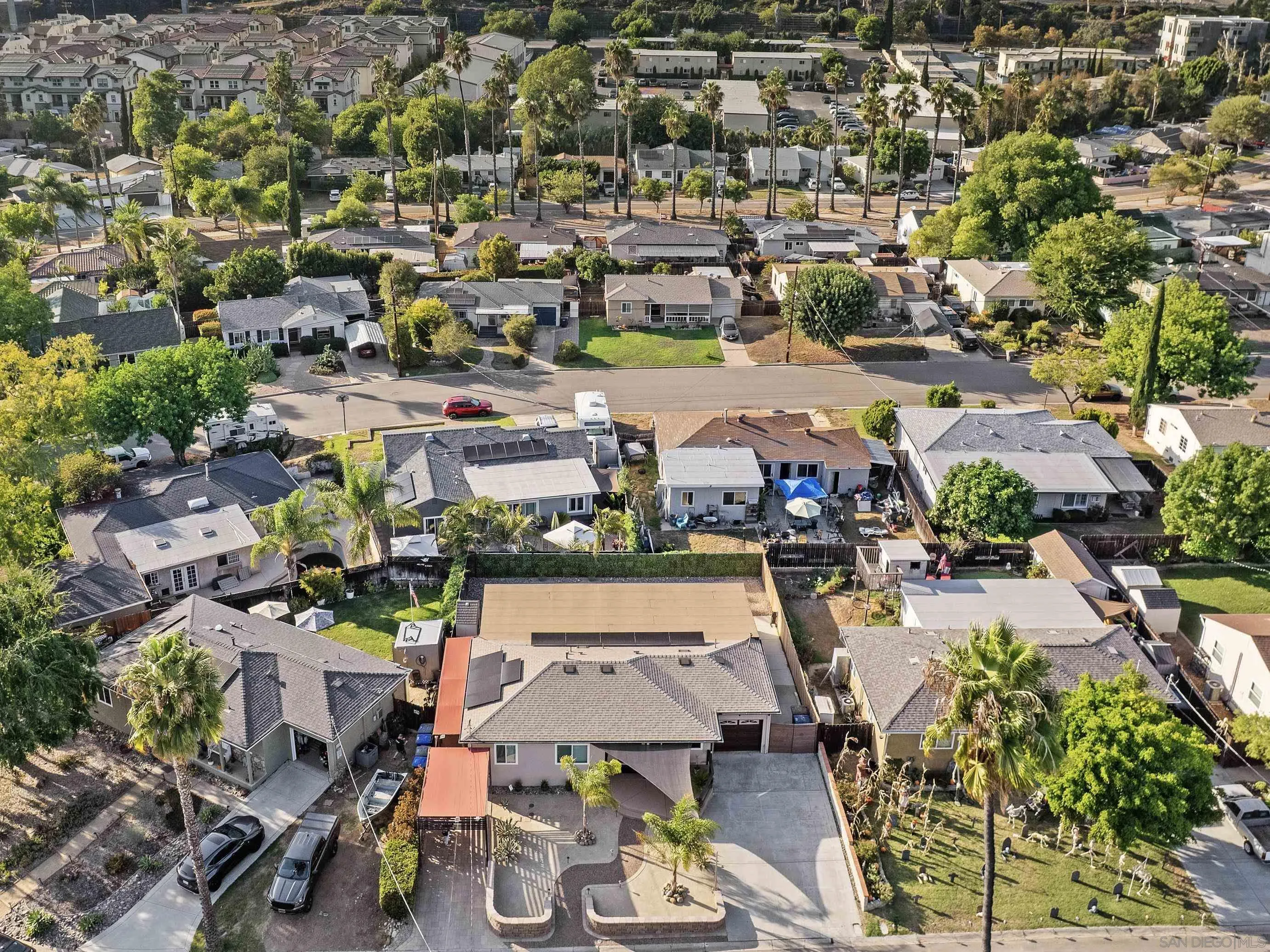 https://cdn.realtyfeed.com/cdn/127/250041104/dc5d795f5785be83075e3da65dfc67de.webp