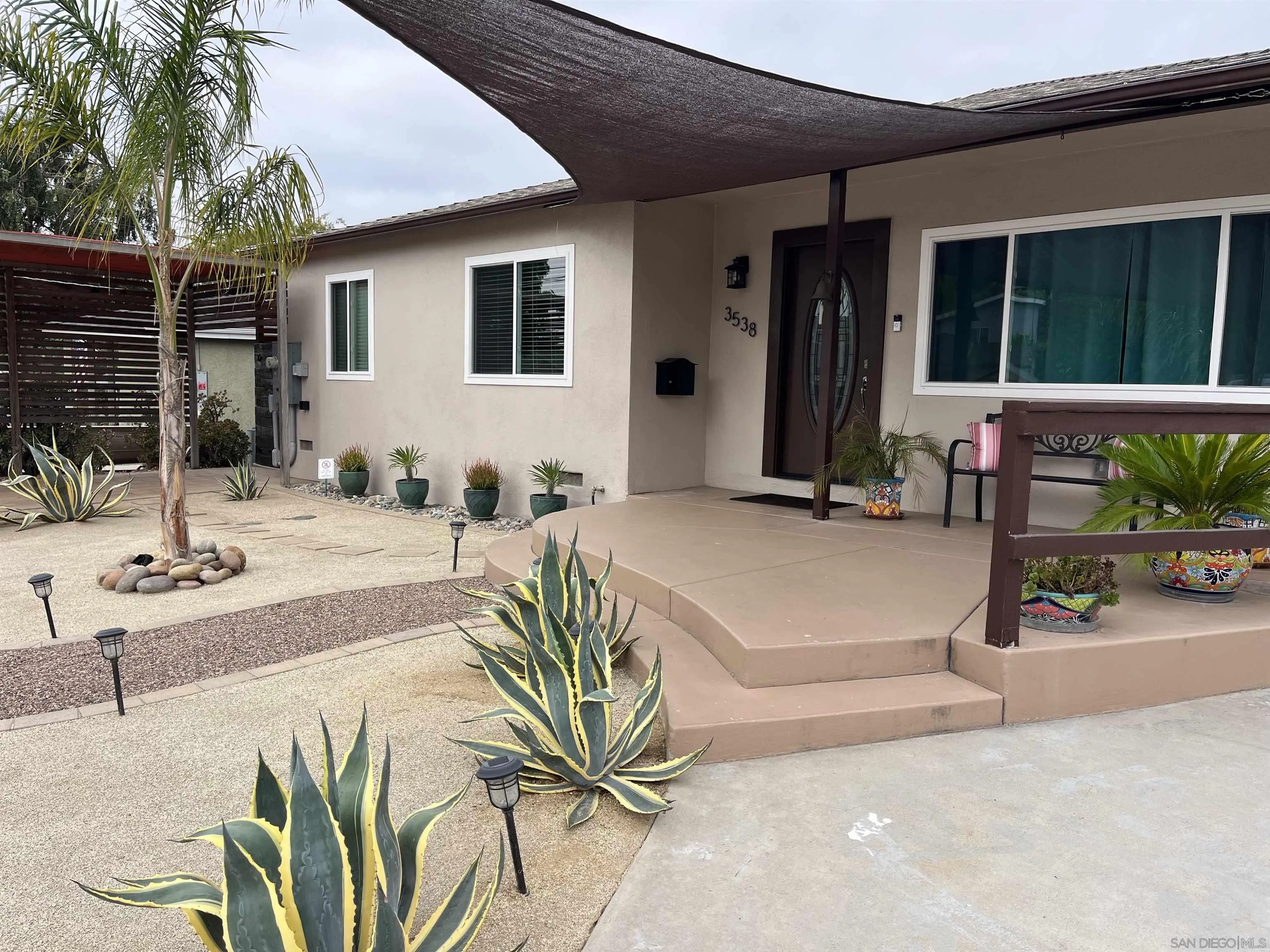 https://cdn.realtyfeed.com/cdn/127/250041104/f00048767dde4b3334f1a5ad2b6c6671.webp