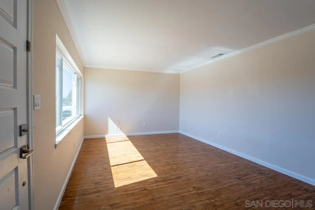 https://cdn.realtyfeed.com/cdn/127/250041111/4b0a5319af3202b9cb866ba8cc9d587a.webp