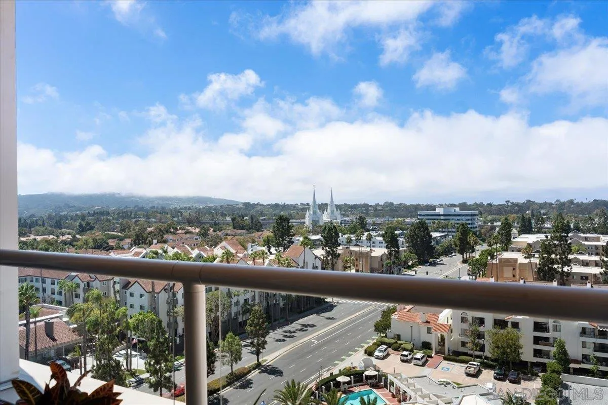 https://cdn.realtyfeed.com/cdn/127/250041116/dc36a1e2f526ac049f40c453f5deab5c.webp
