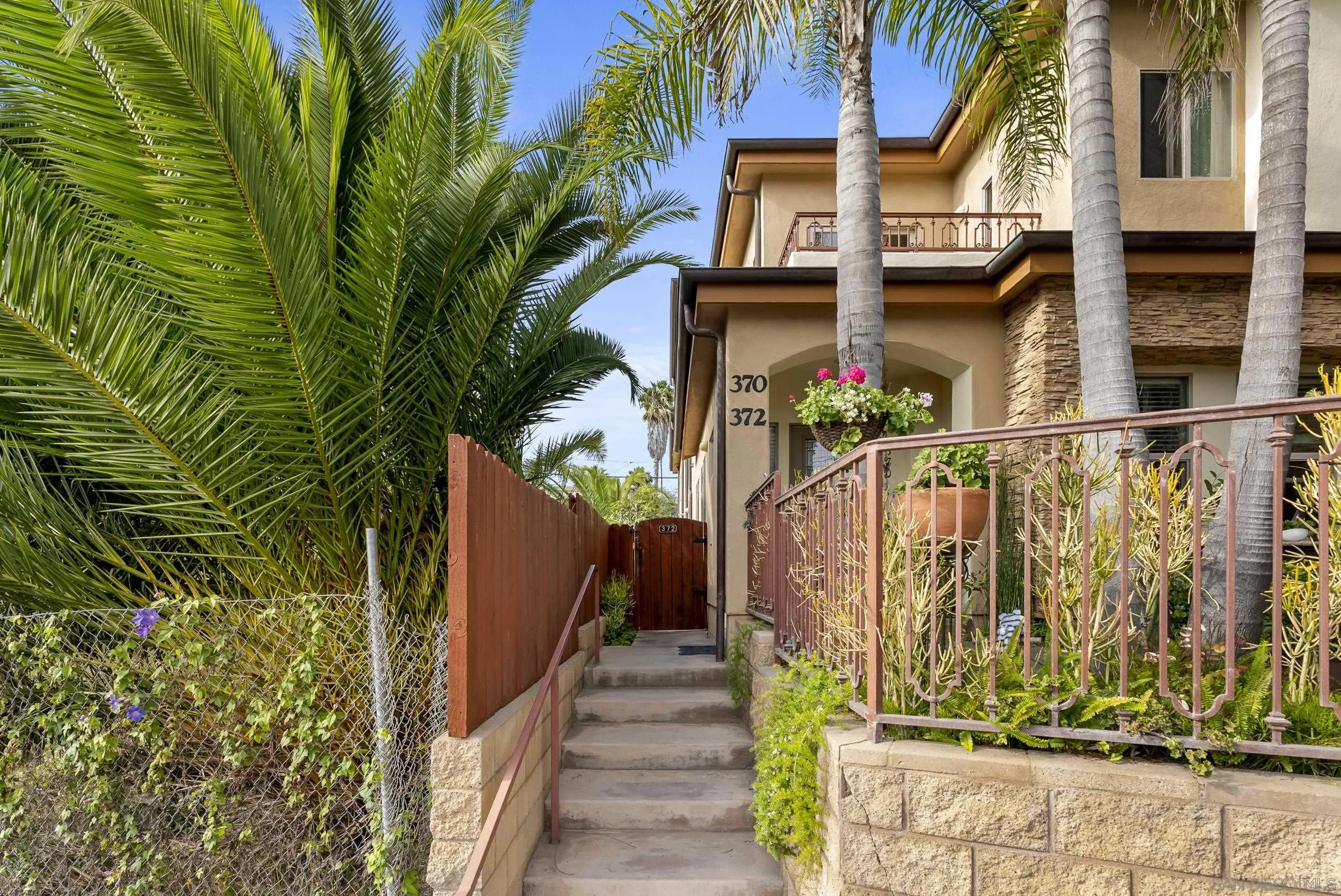 https://cdn.realtyfeed.com/cdn/127/250041118/cfa7c5ef82b8af4727ab5d0e0618d44e.webp